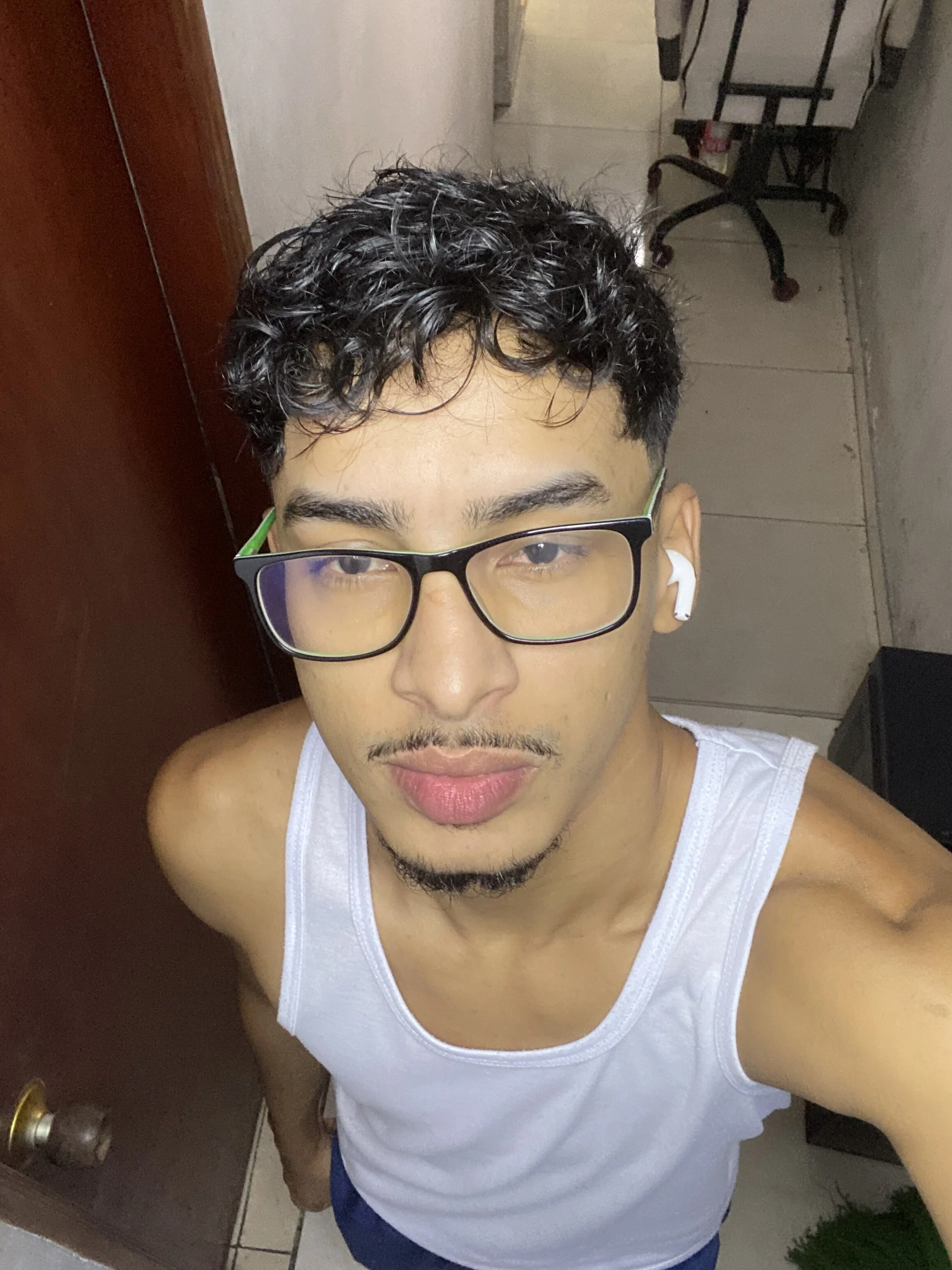 XXX Porn Photo of Nude allens_joe 25