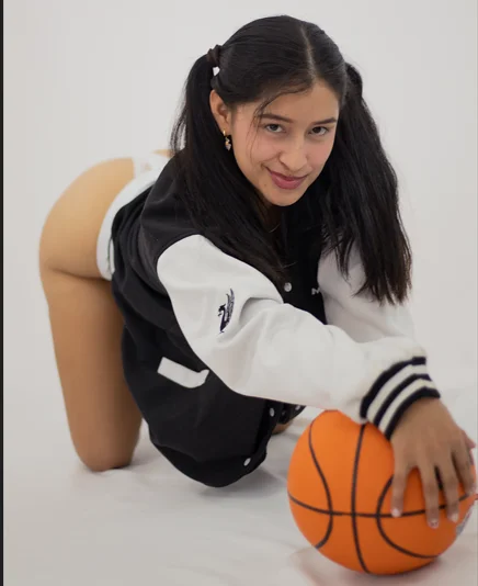 XXX Porn Photo of Nude ariana_cute6 15