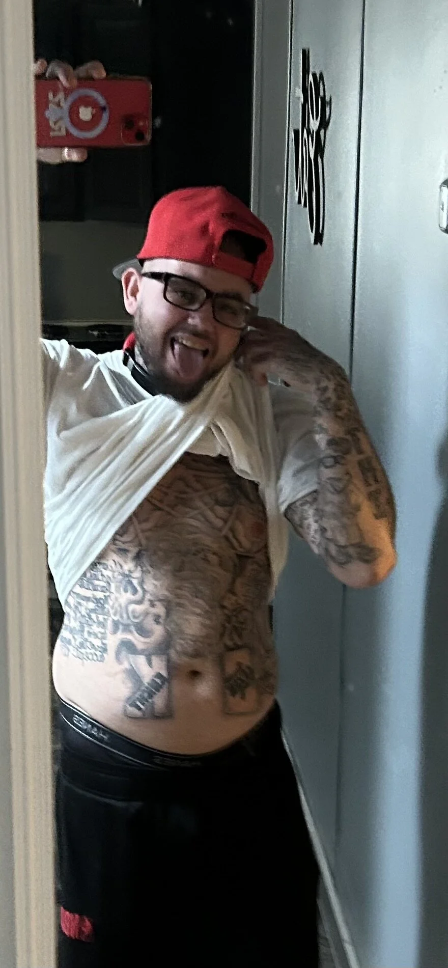 XXX Porn Photo of Nude trickydickydaddy 4