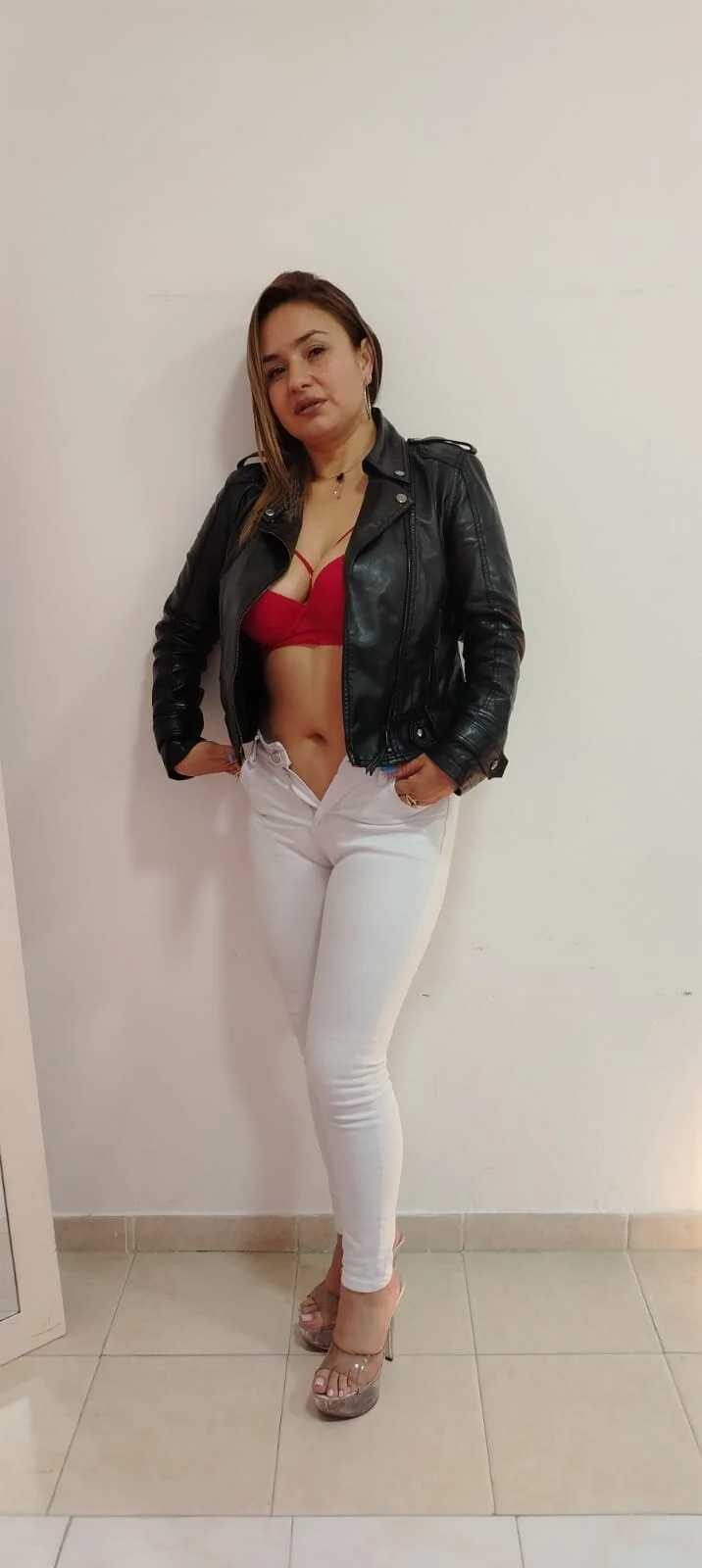 XXX Porn Photo of Nude luciamature_ 11