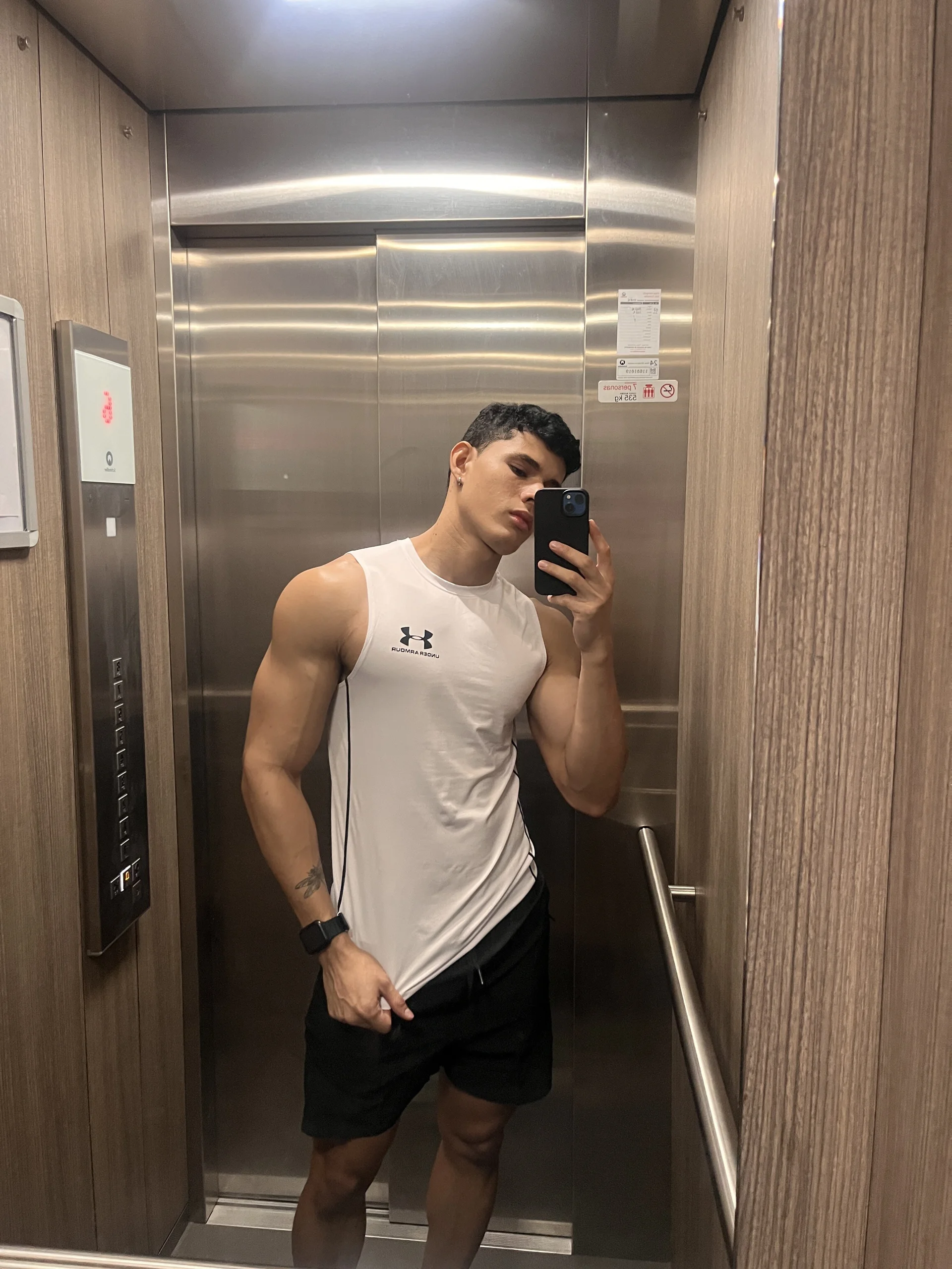 XXX Porn Photo of Nude Massimo_Rinaldi 7