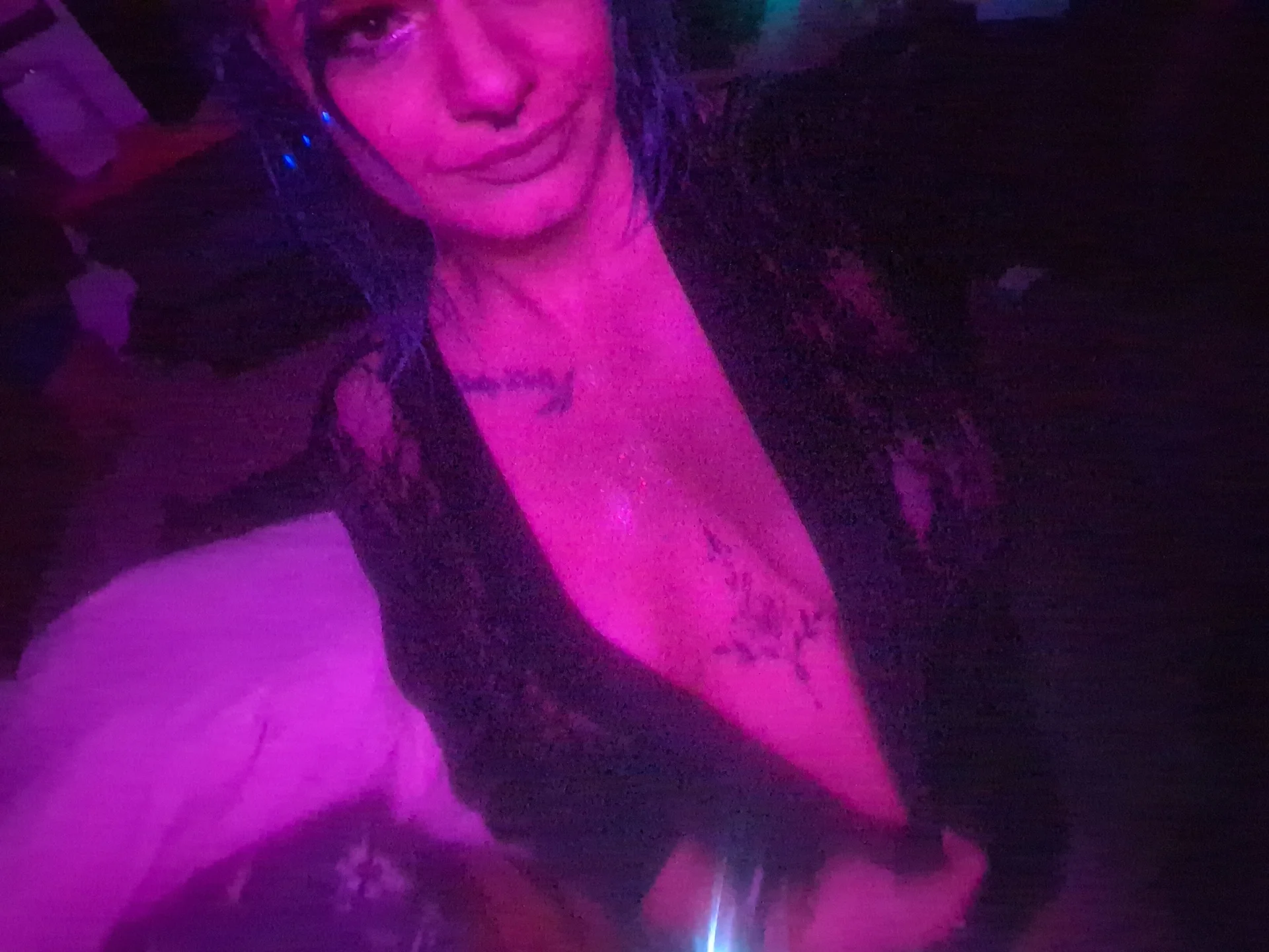 XXX Porn Photo of Nude Neon_Muse 9
