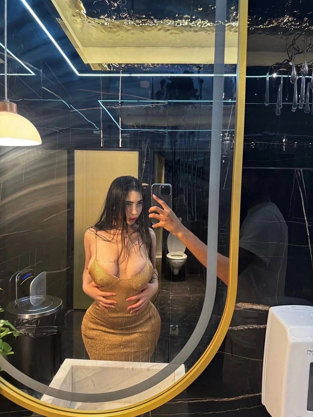 XXX Porn Photo of Nude Queen_Jyji 11