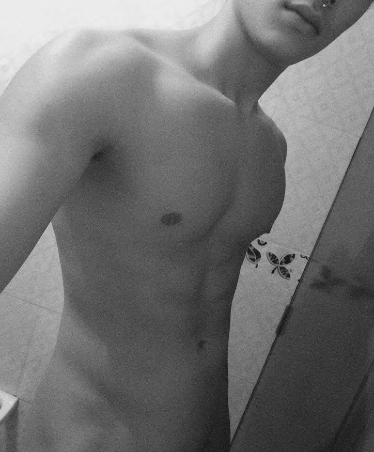 XXX Porn Photo of Nude MitchellXD 55