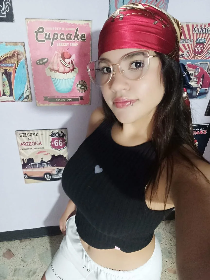 XXX Porn Photo of Nude CAMILA--REY 108