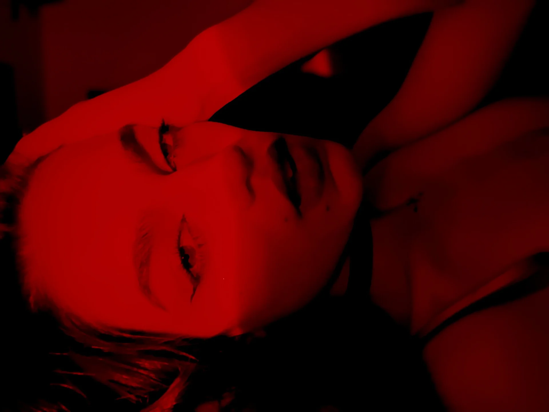 XXX Porn Photo of Nude nightfloatt 1