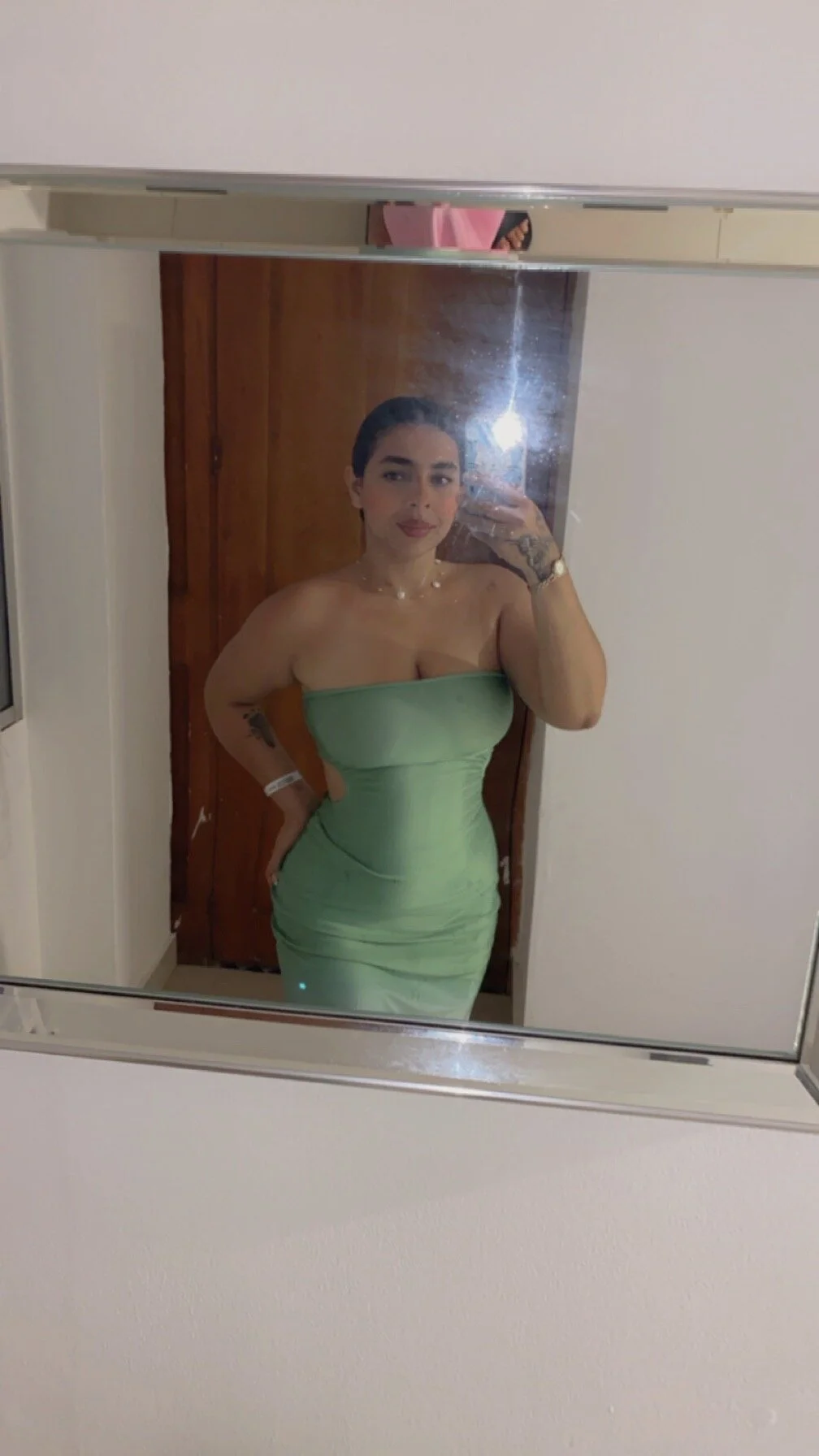 XXX Porn Photo of Nude hannahscotX 6