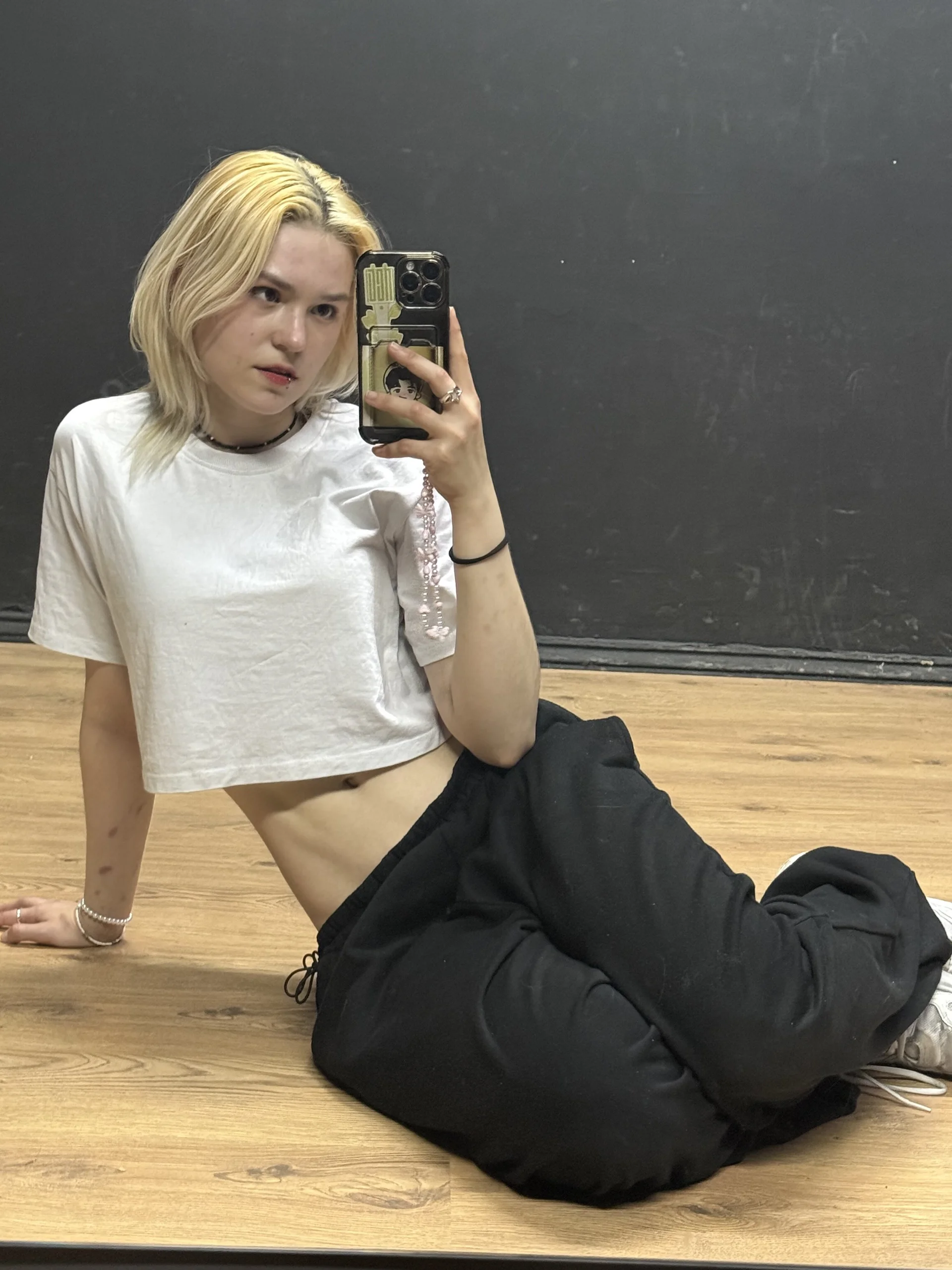 XXX Porn Photo of Nude SweetLilyxo 2