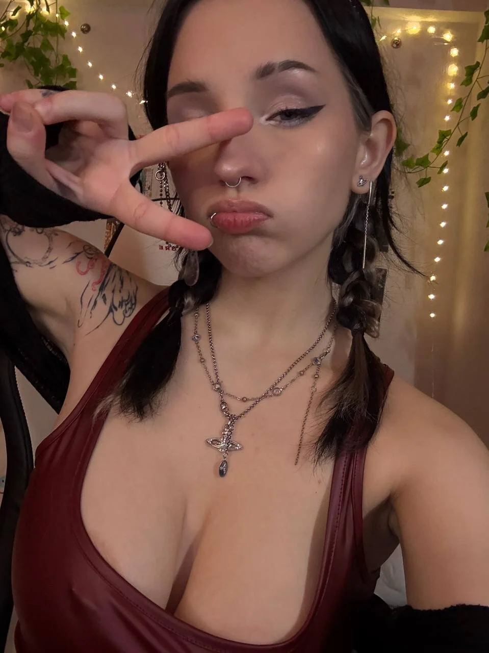 XXX Porn Photo of Nude Viv_Player 75