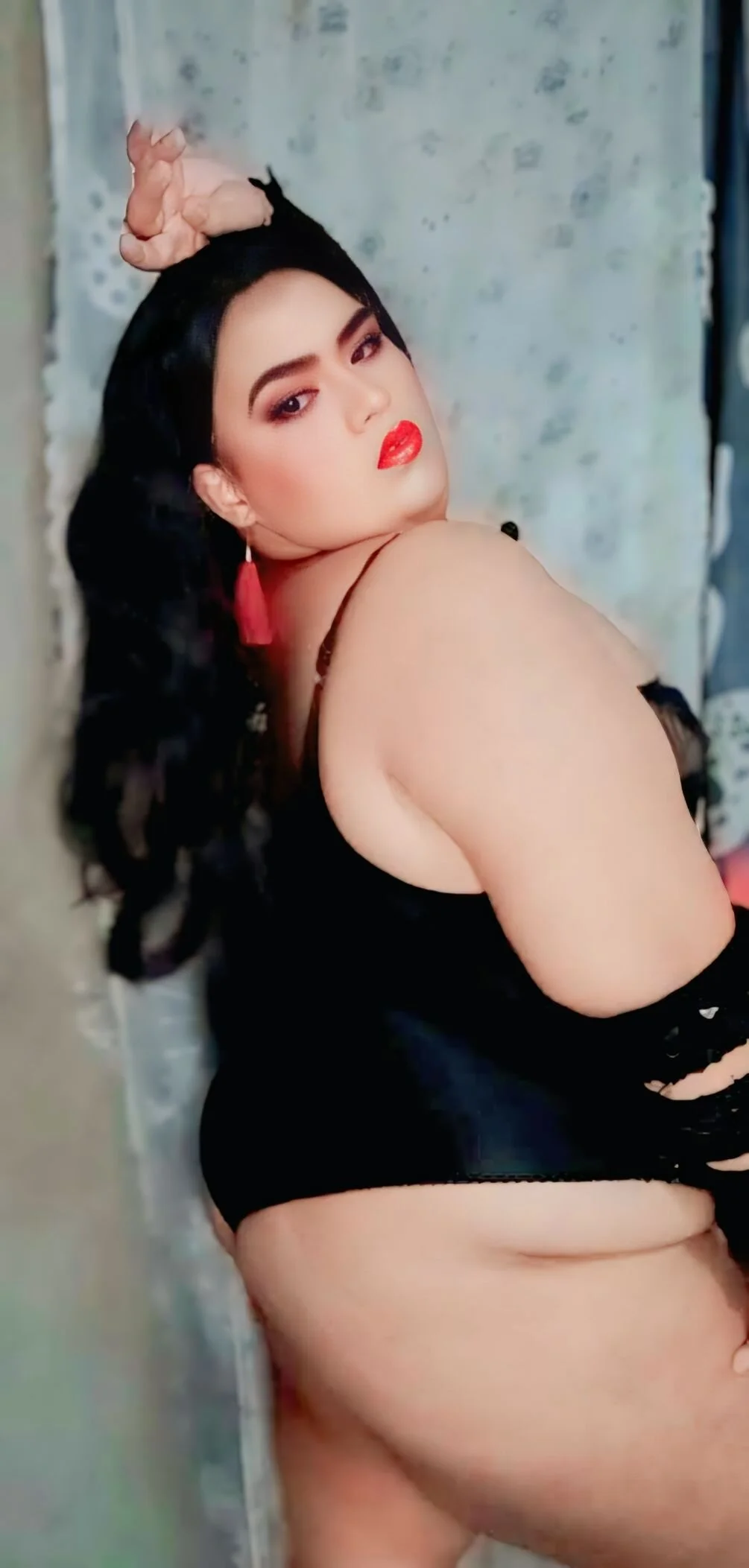 XXX Porn Photo of Nude Urhot_SexyMama_Ts 2