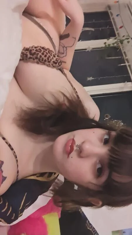 XXX Porn Photo of Nude Trickylucy555 3