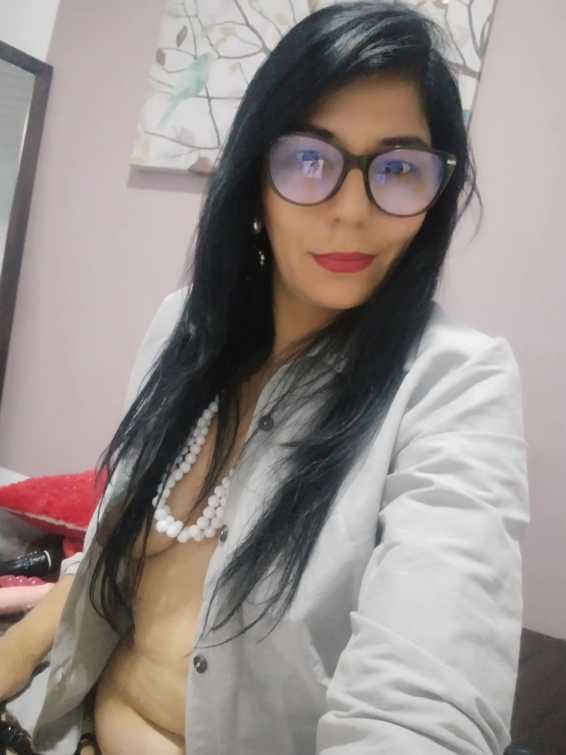 XXX Porn Photo of Nude Khalifa_Mature 16