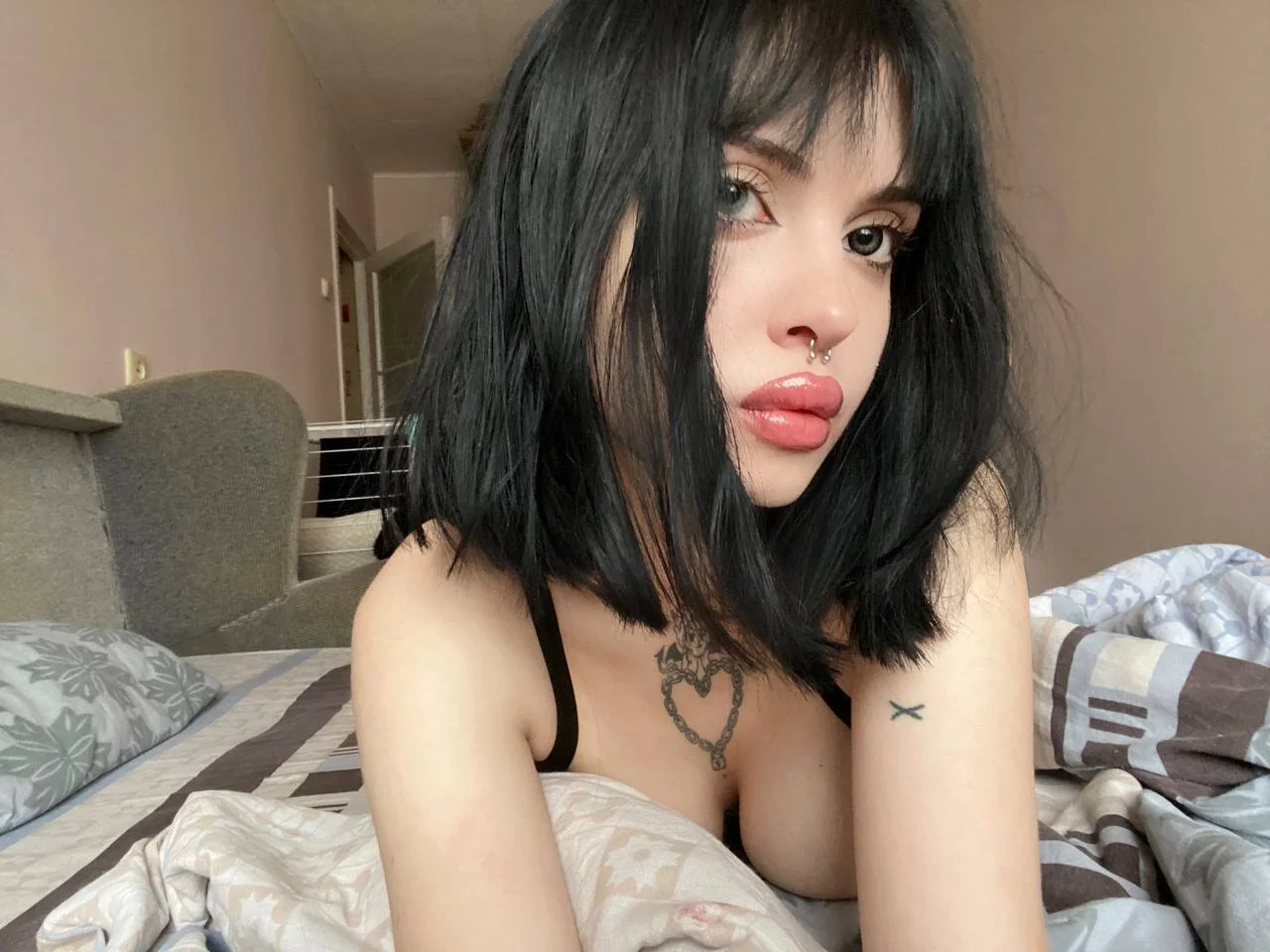 XXX Porn Photo of Nude Barbara_xKiss 1
