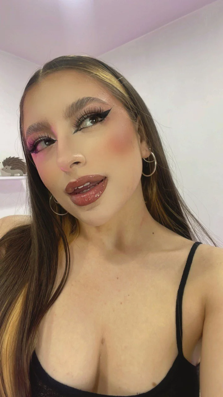 XXX Porn Photo of Nude karly_rioss 50