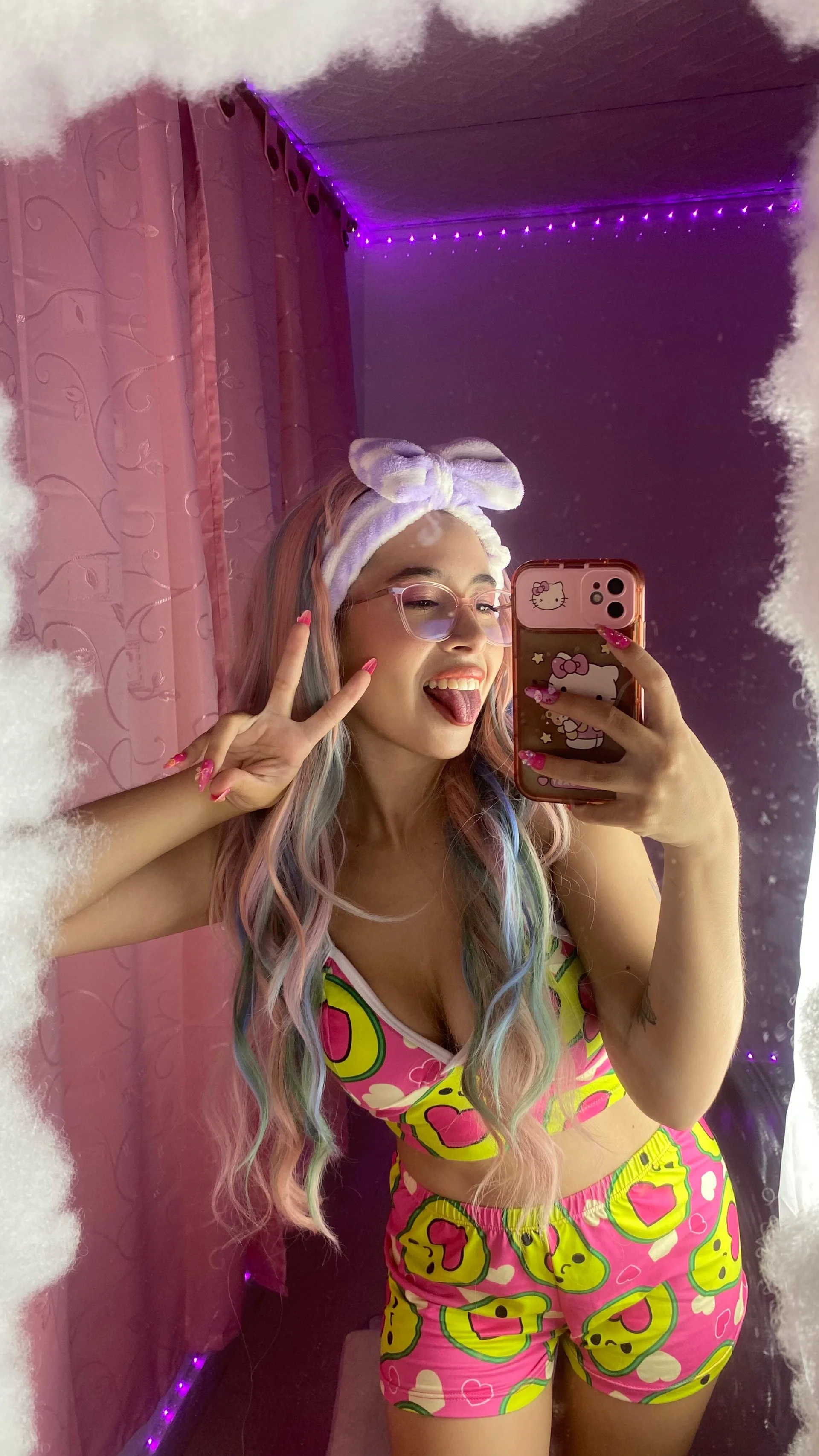 XXX Porn Photo of Nude vi_anaya 4