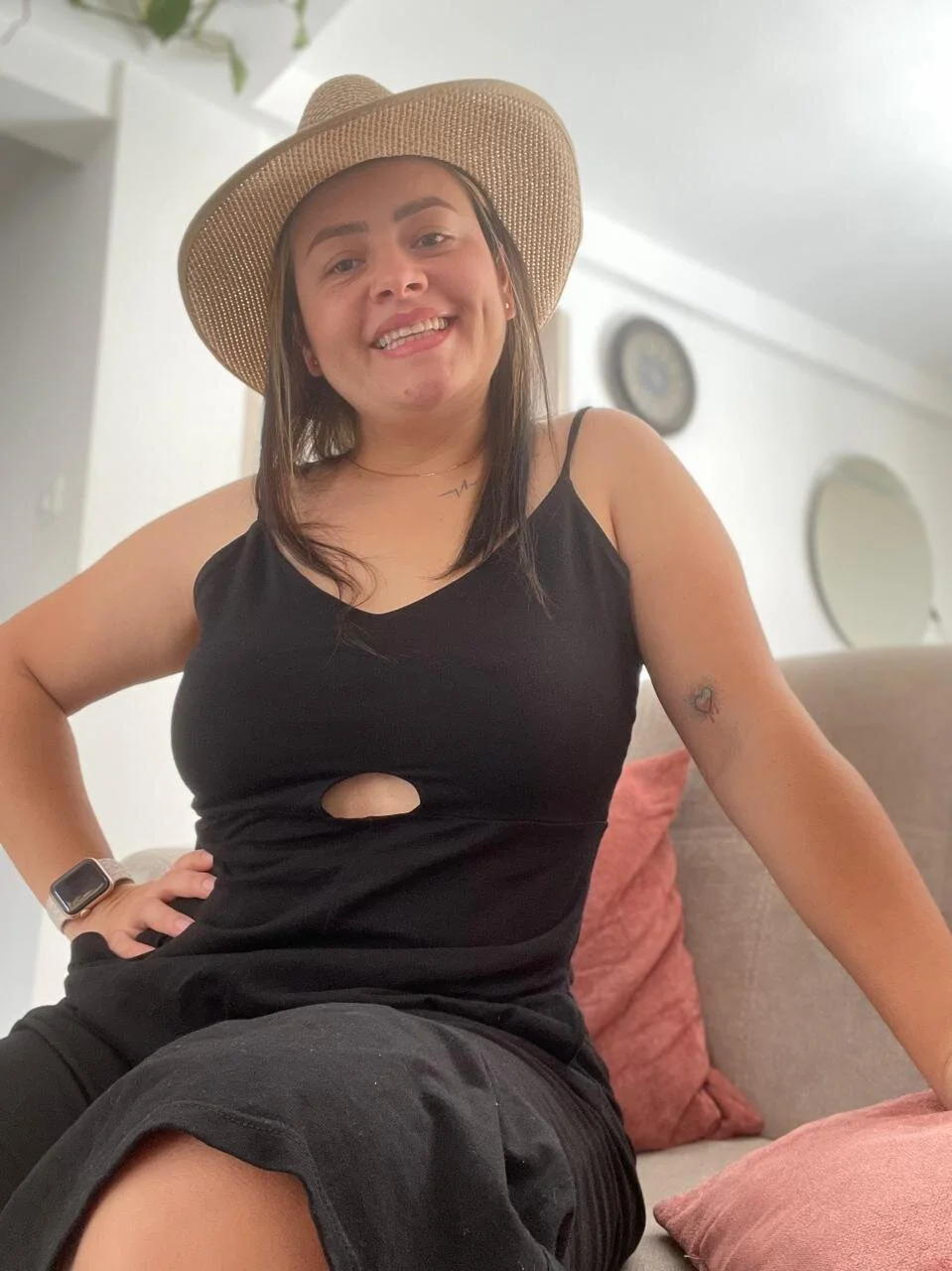 XXX Porn Photo of Nude saramartinez1000 7