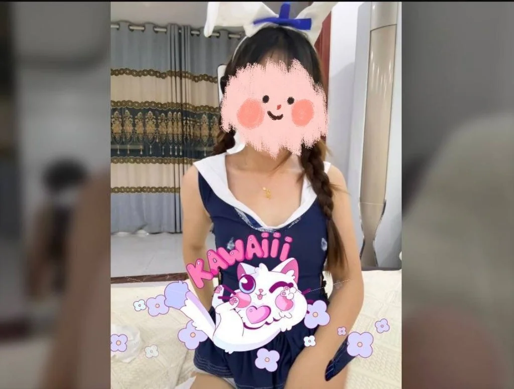 XXX Porn Photo of Nude haha-baobao 24