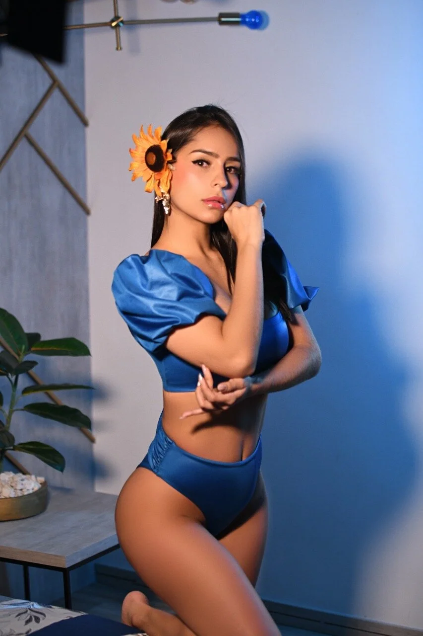XXX Porn Photo of Nude Mau_White 98