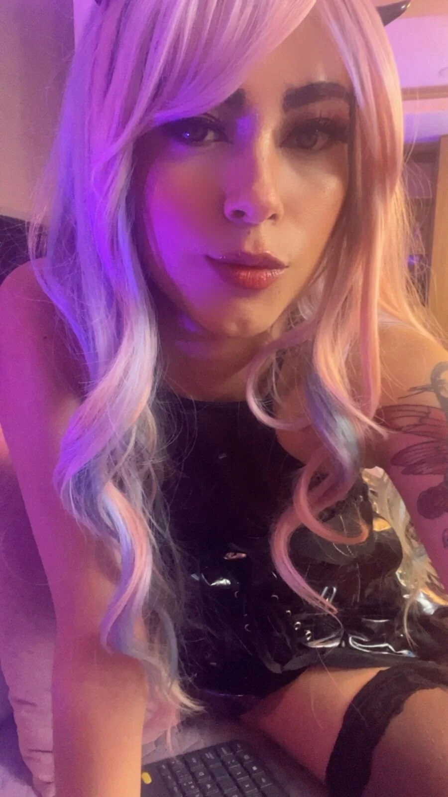 XXX Porn Photo of Nude DAKOTA_BLAZE__ 22