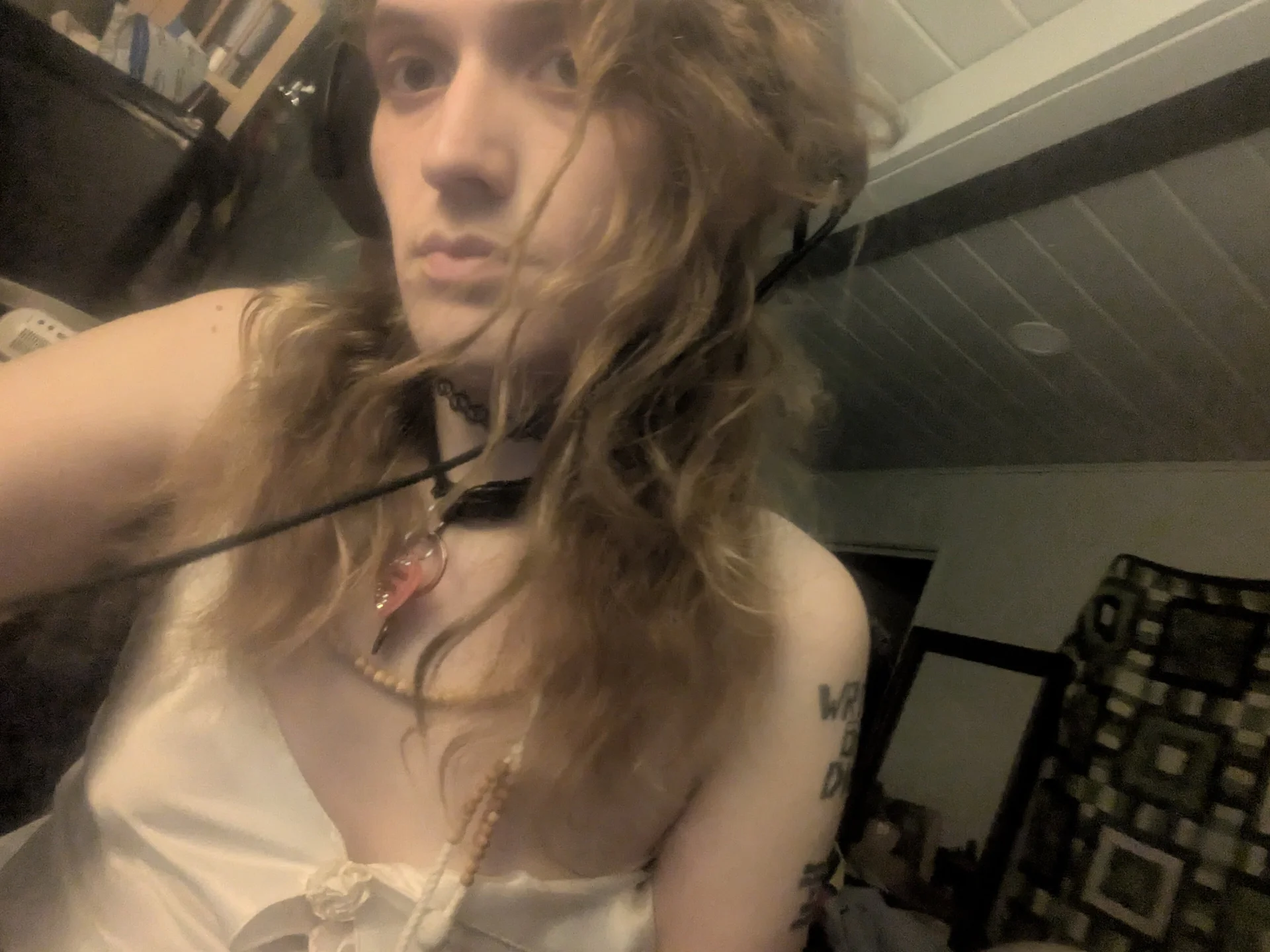 XXX Porn Photo of Nude BlondeyMiyMiy 26