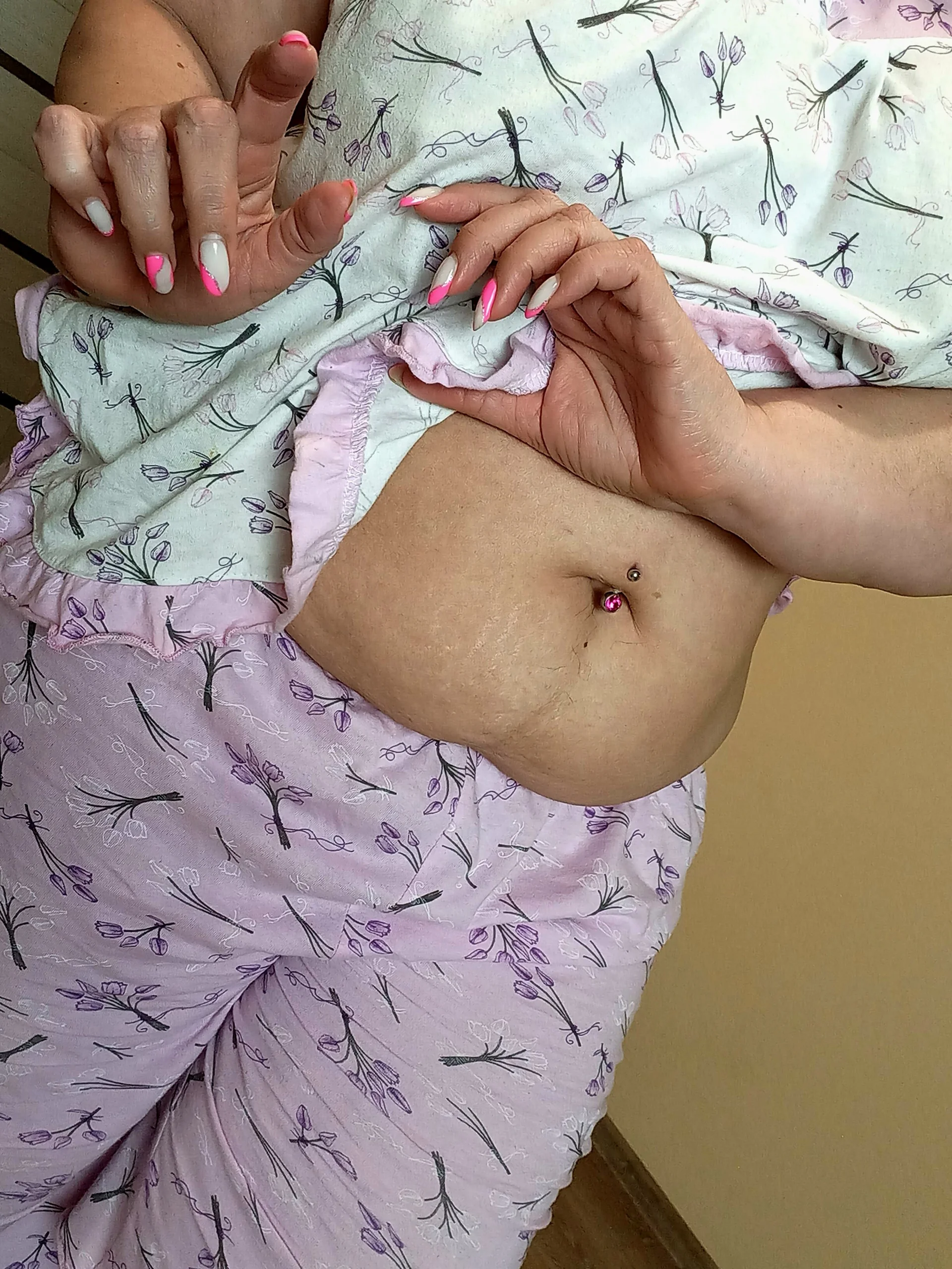 XXX Porn Photo of Nude your_space 24