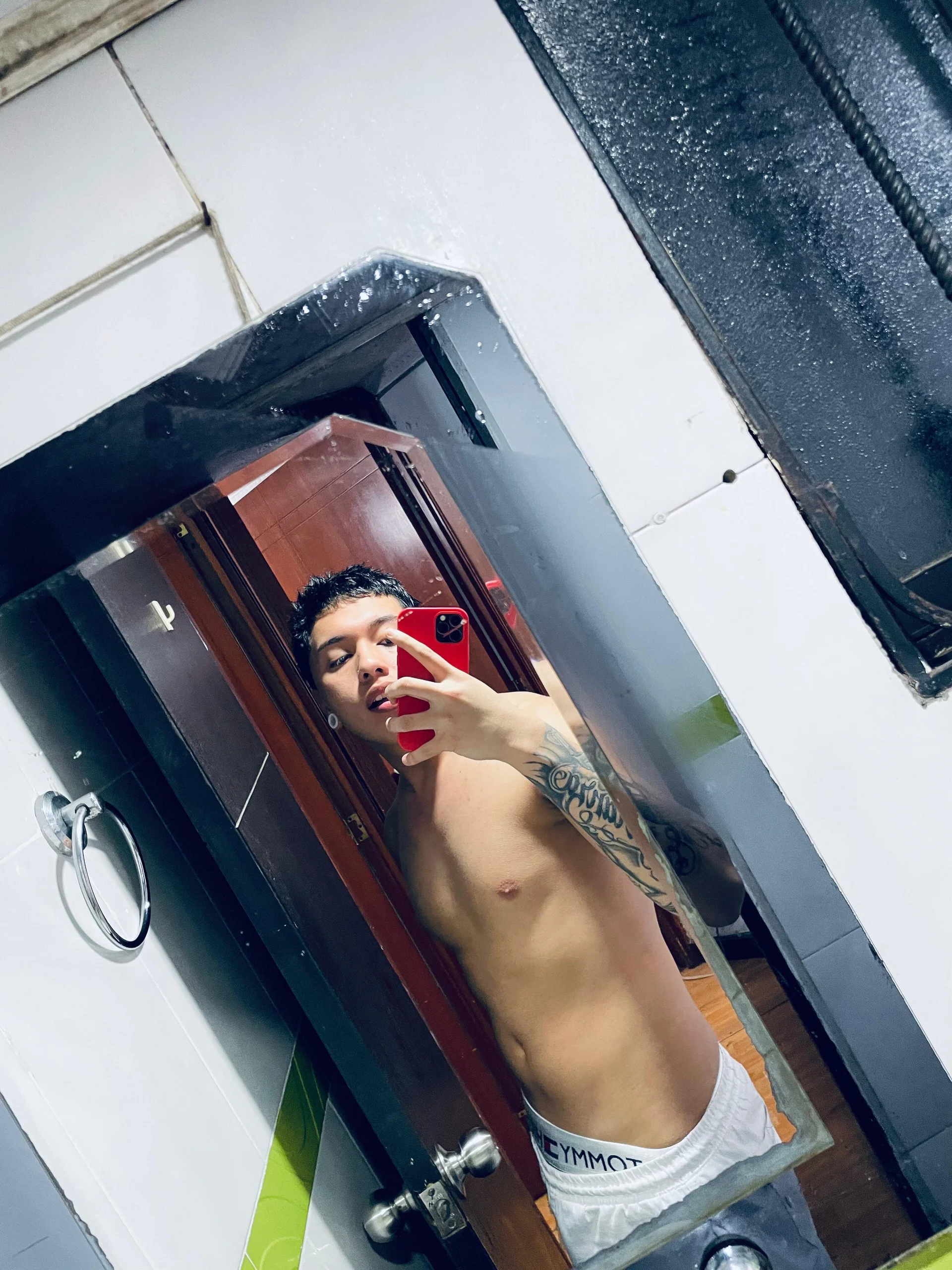 XXX Porn Photo of Nude Owen_bluee 5