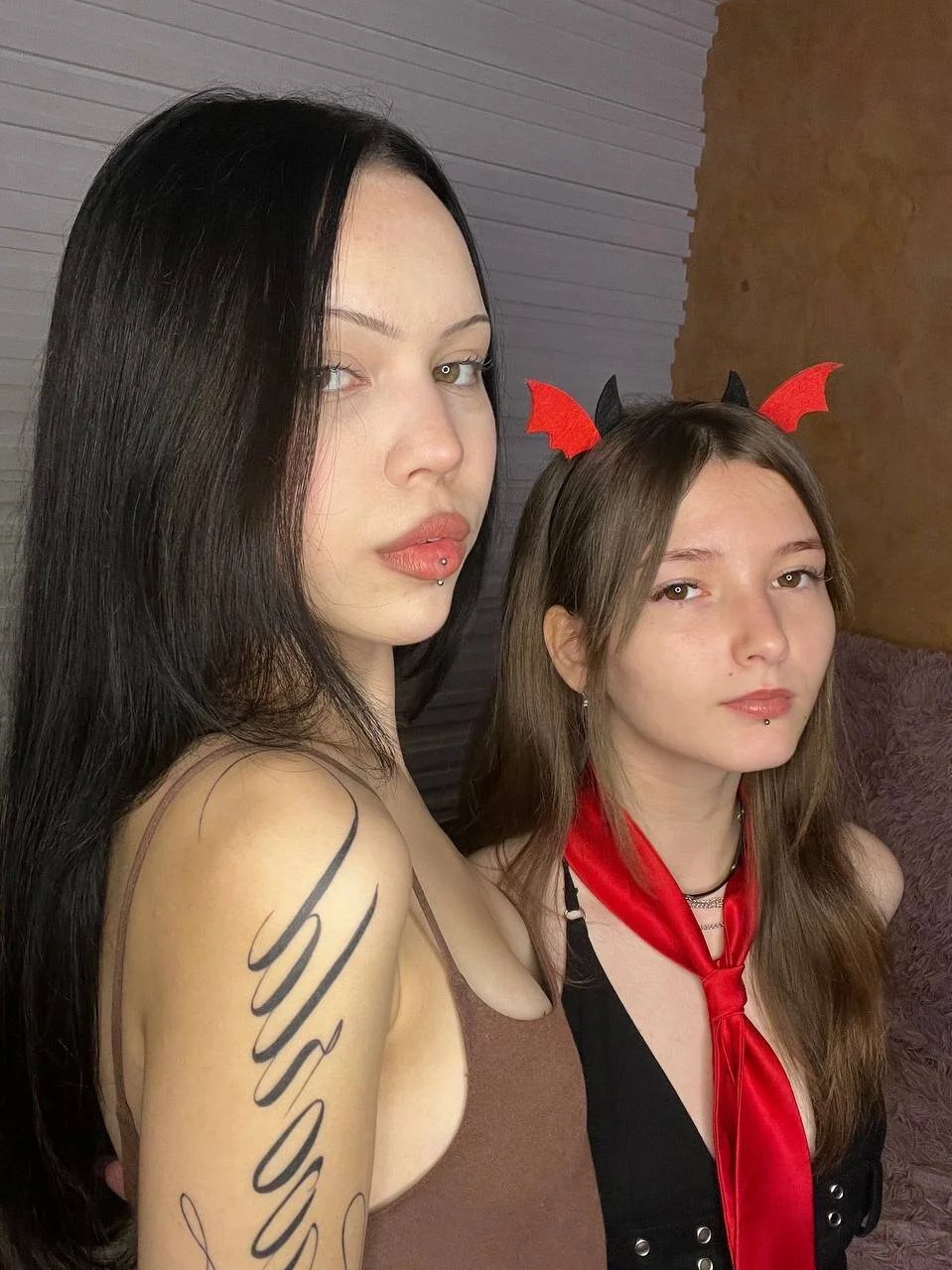 XXX Porn Photo of Nude DongMolt 177