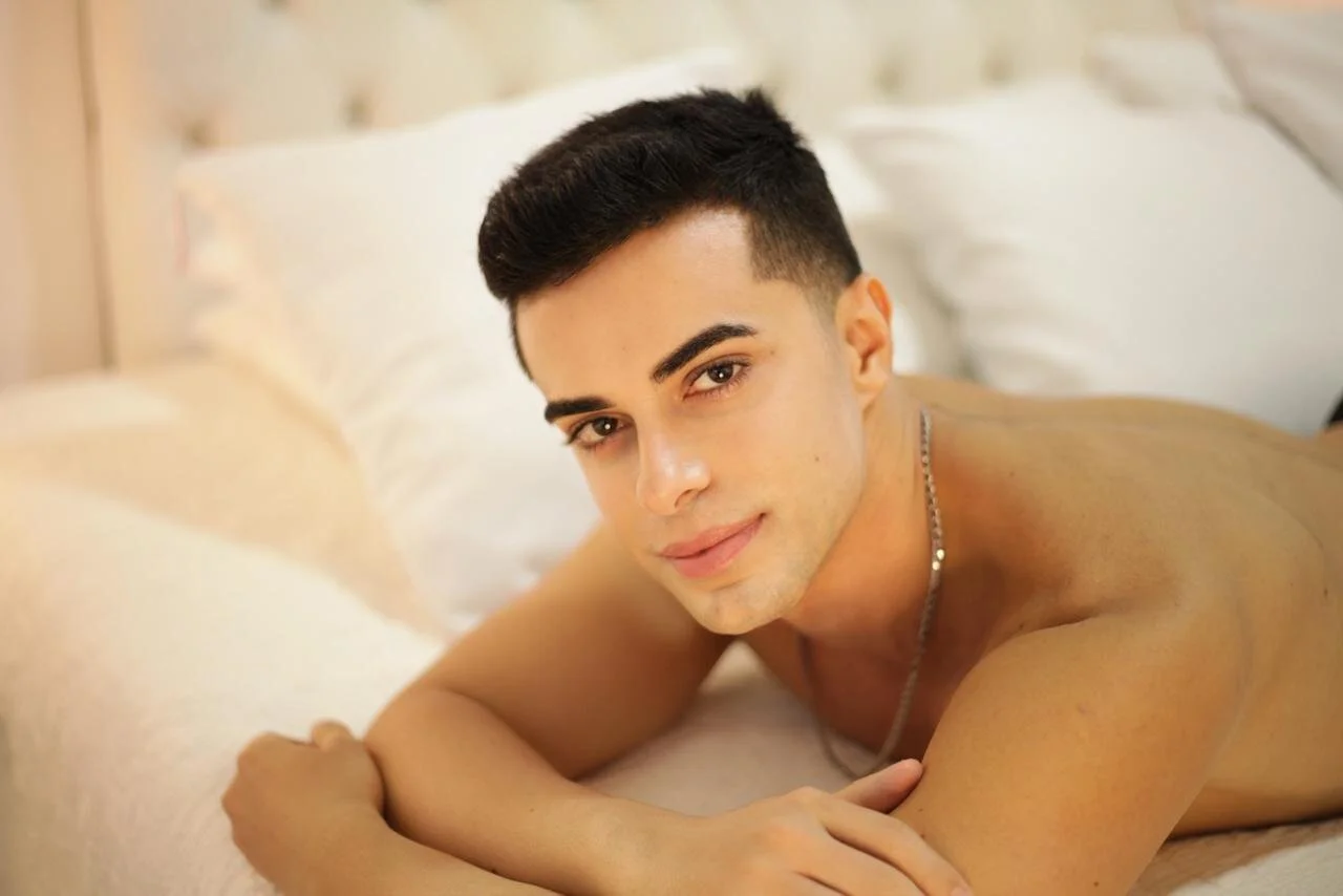 XXX Porn Photo of Nude mr_hunterx 42