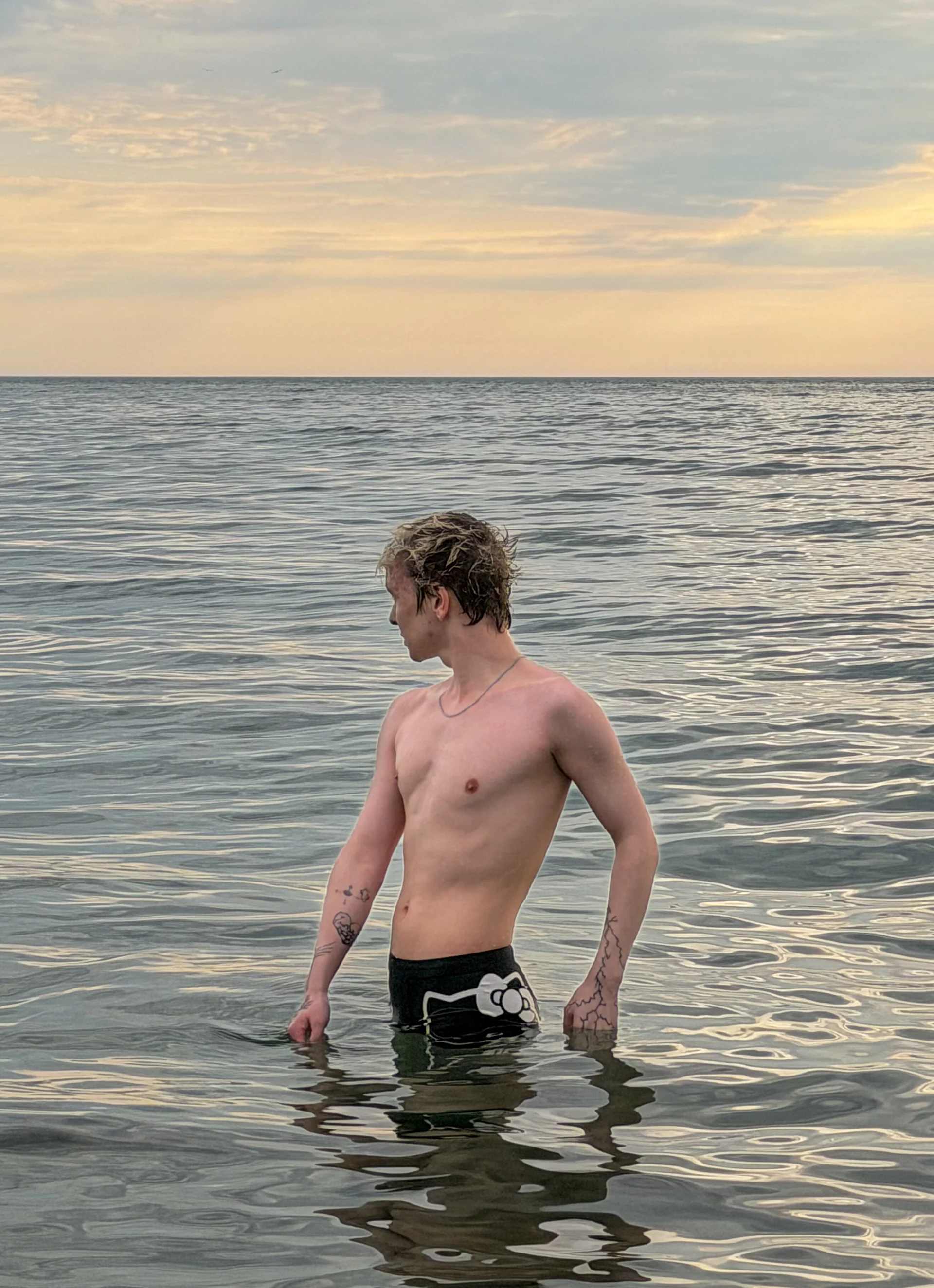 XXX Porn Photo of Nude Logan_mett 13