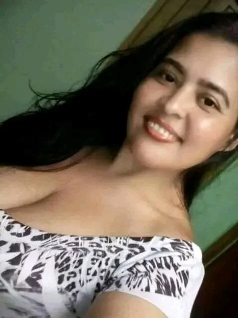 XXX Porn Photo of Nude alexandra_mommy 3