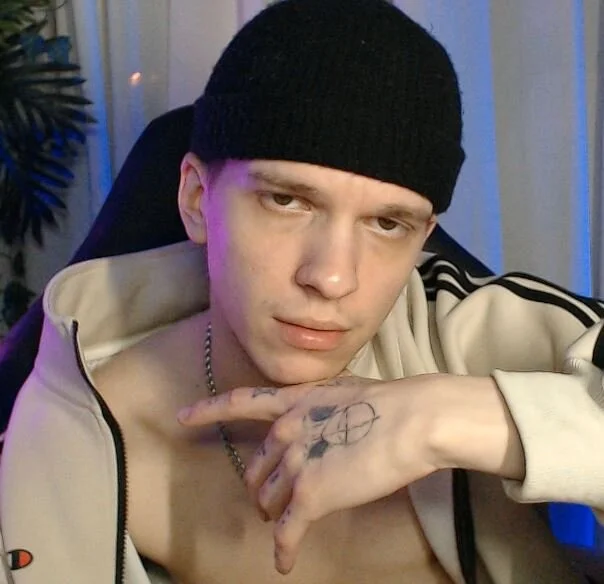 XXX Porn Photo of Nude ravi_olle 3