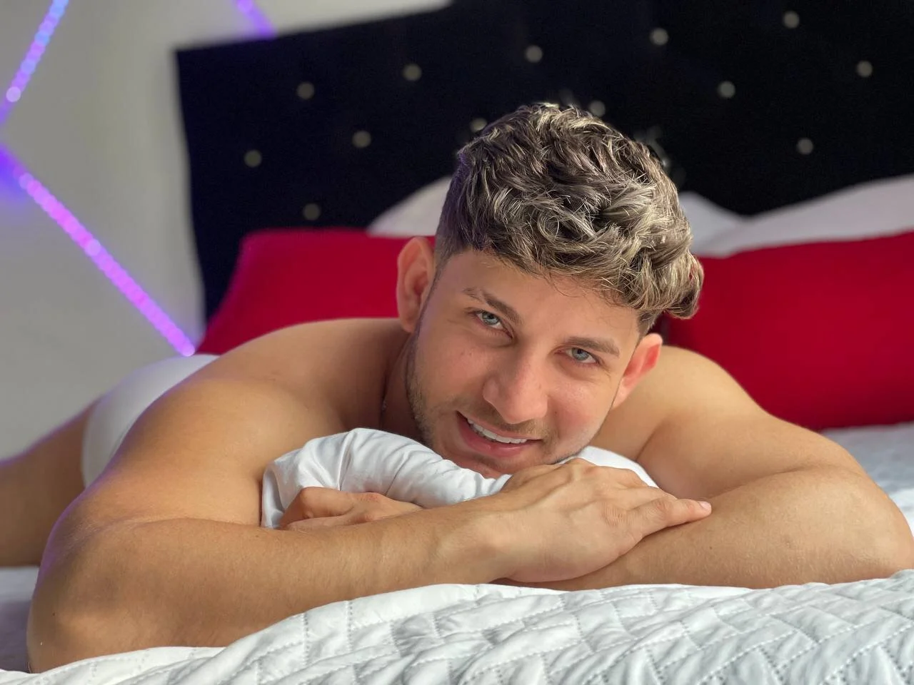 XXX Porn Photo of Nude apolo_strange 62