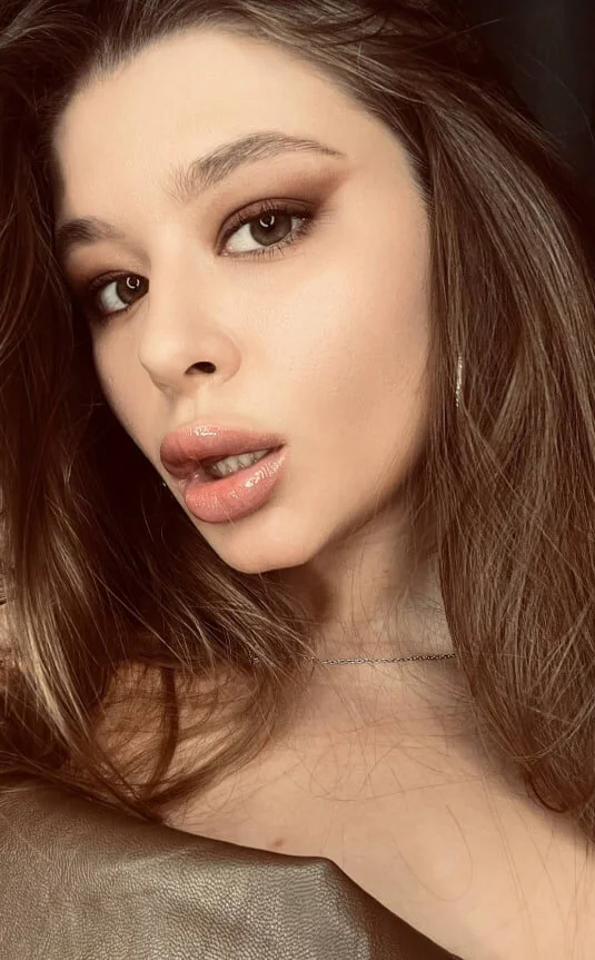XXX Porn Photo of Nude JunglesQueen 1