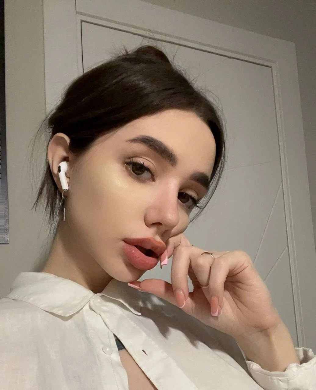 XXX Porn Photo of Nude shuggybaby 2