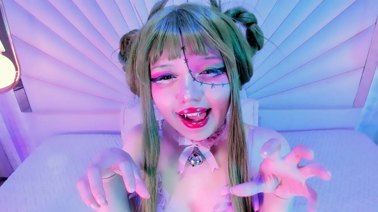 XXX Porn Photo of Nude LaytonBox 6