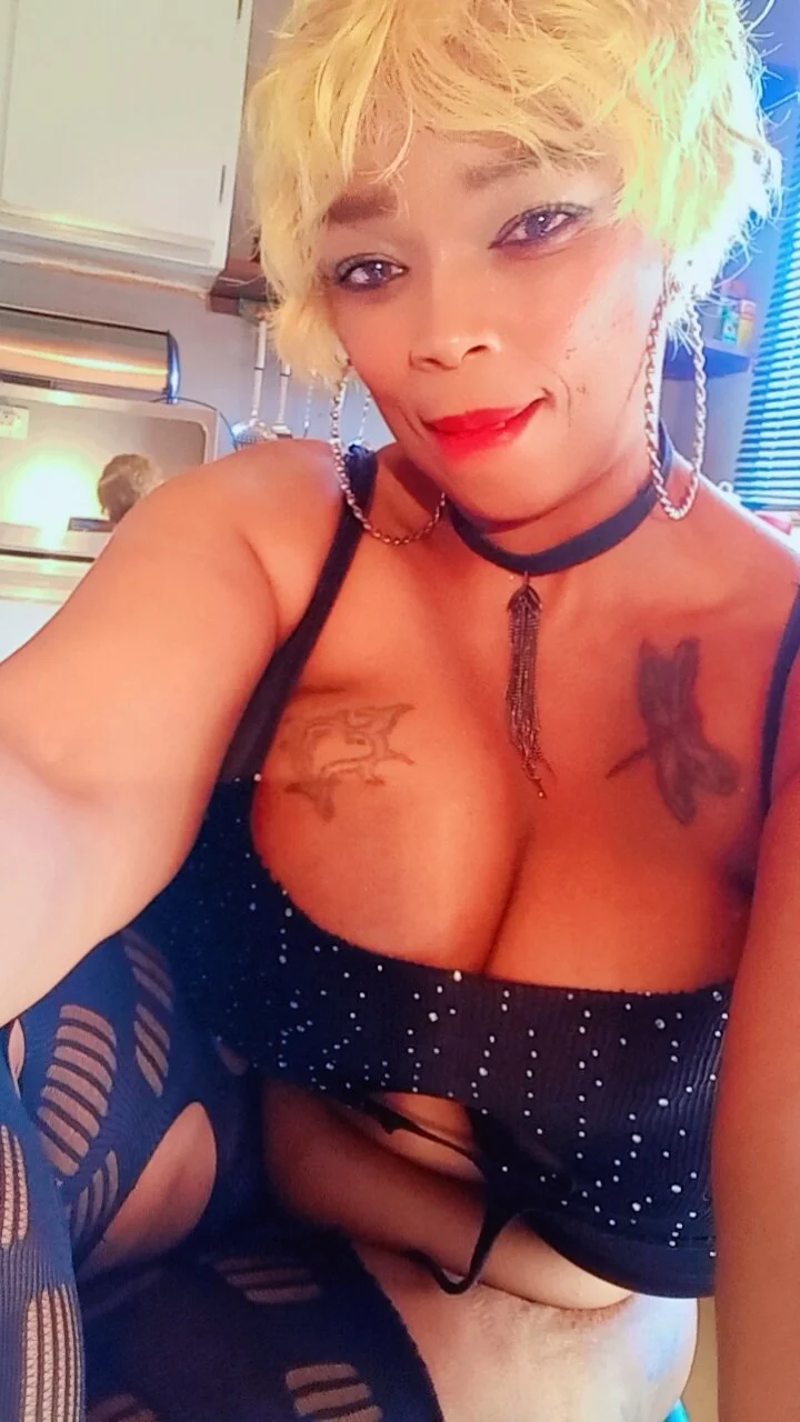 XXX Porn Photo of Nude Gucci_Bx 55