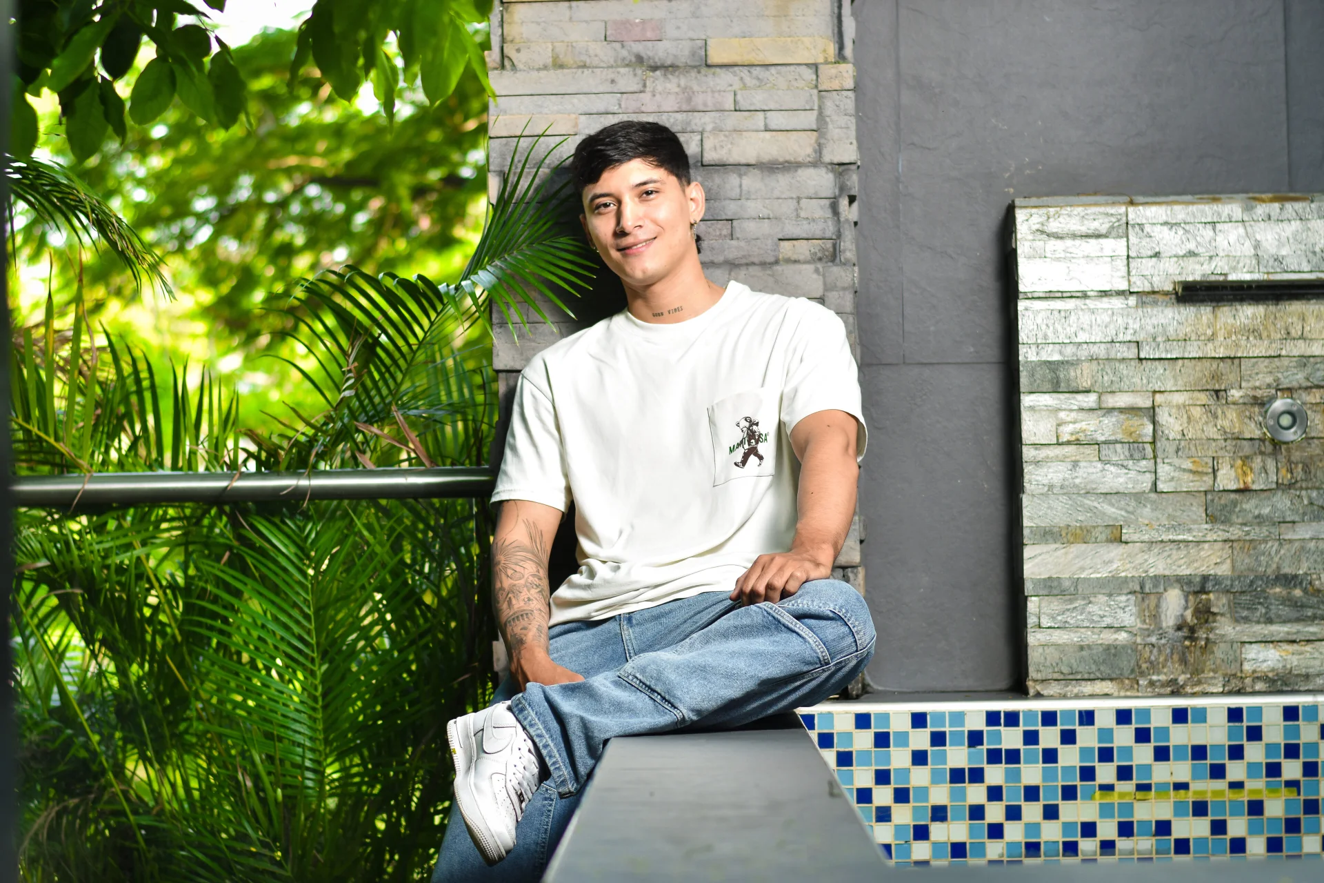 XXX Porn Photo of Nude Damian23__ 14