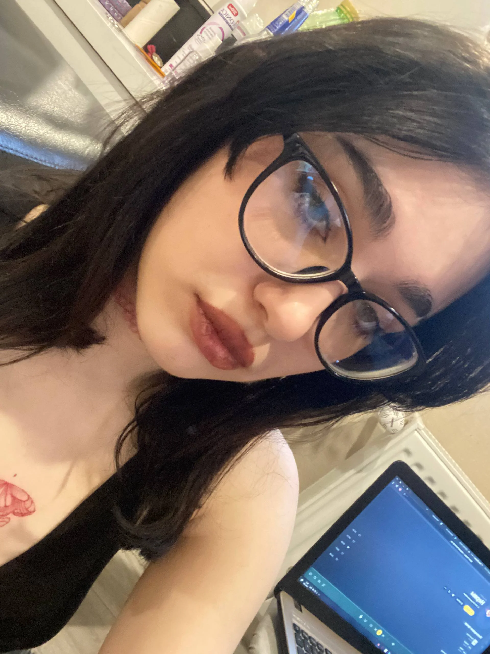 XXX Porn Photo of Nude Bell_Menis 2