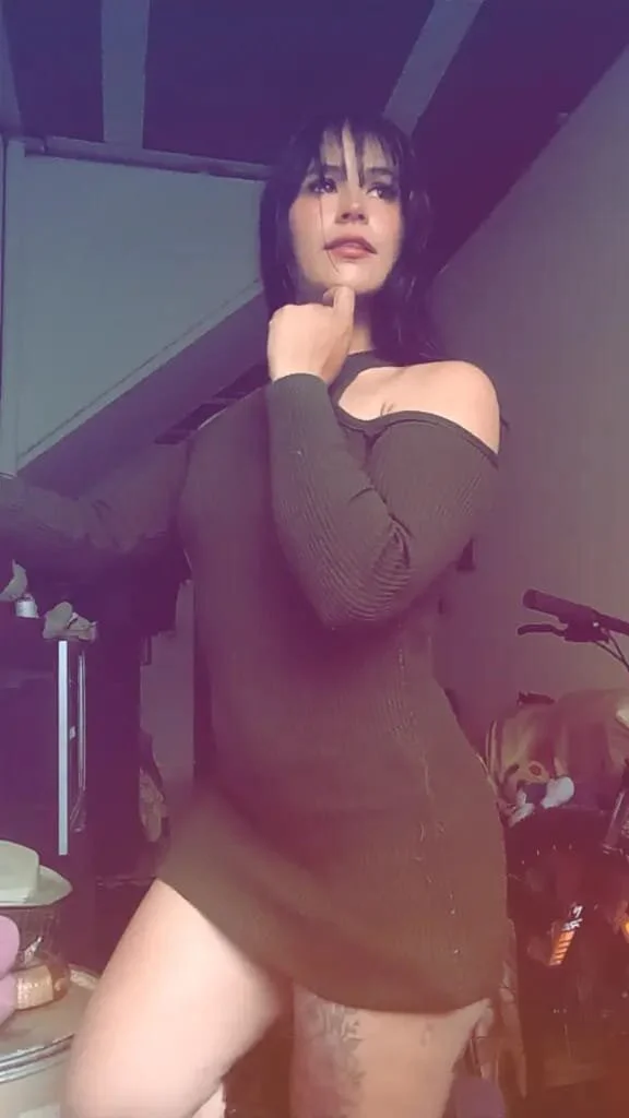 XXX Porn Photo of Nude LiaMonroee 4