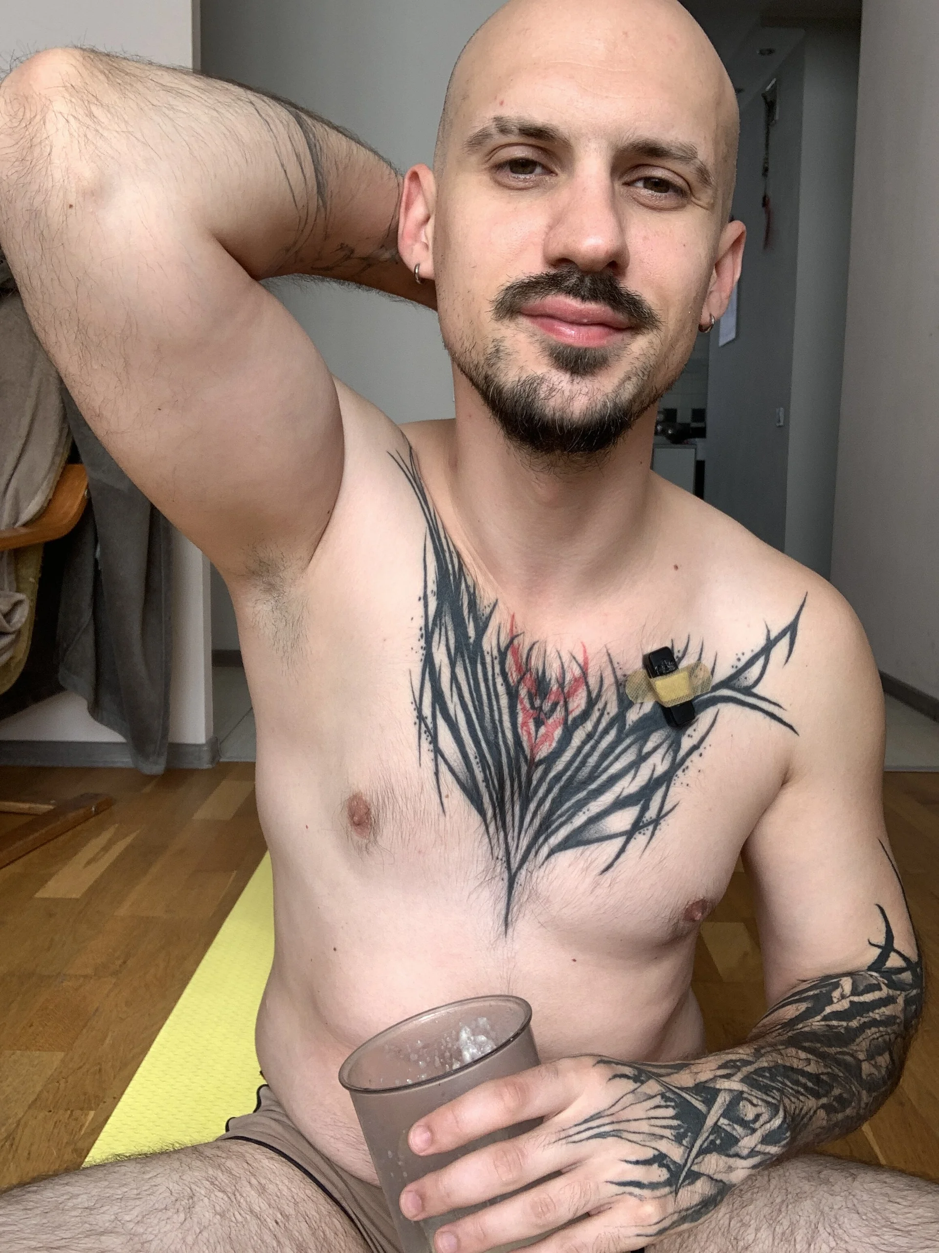 XXX Porn Photo of Nude AssHunter4k 40