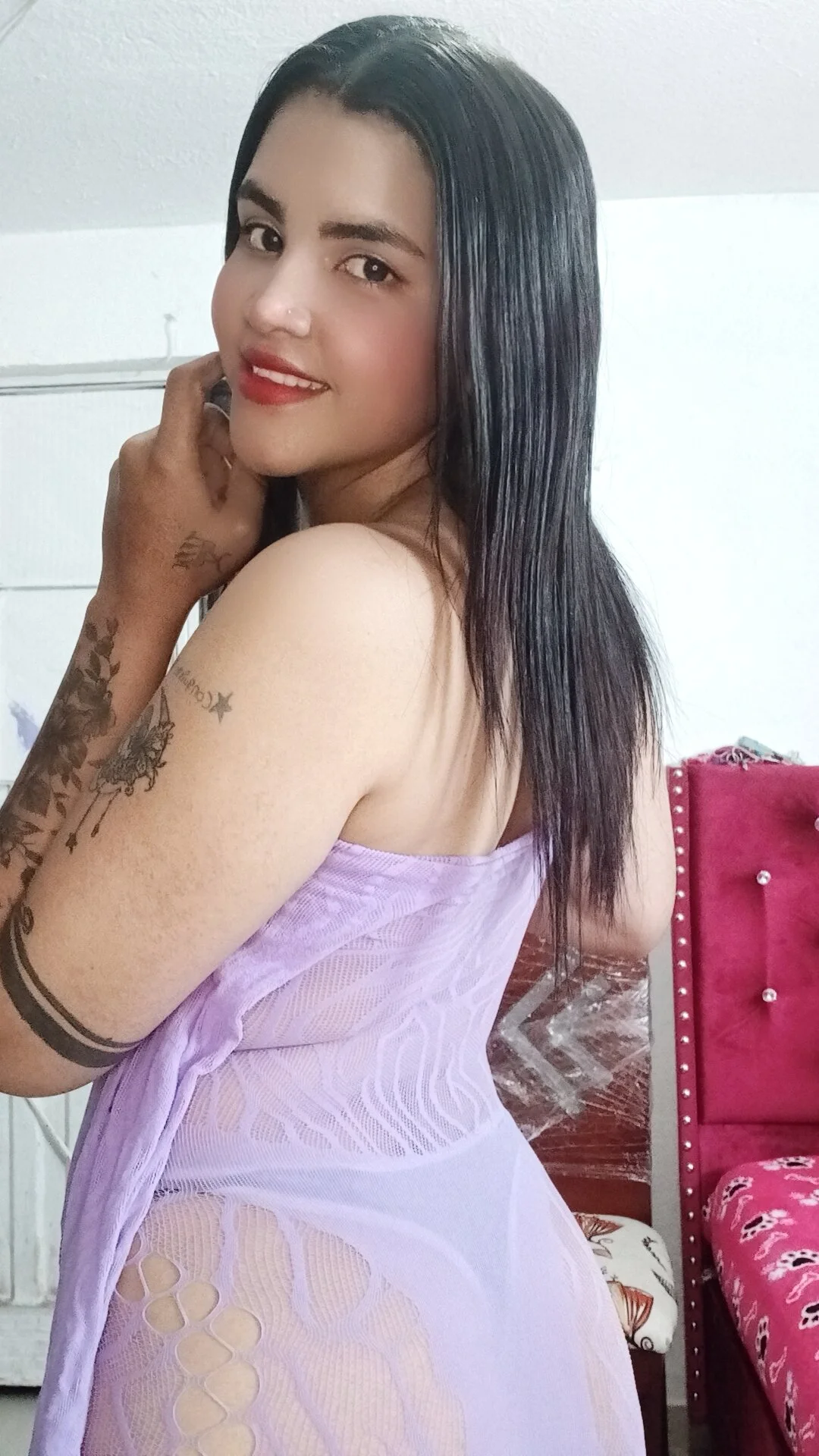 XXX Porn Photo of Nude lucy_devil23 2