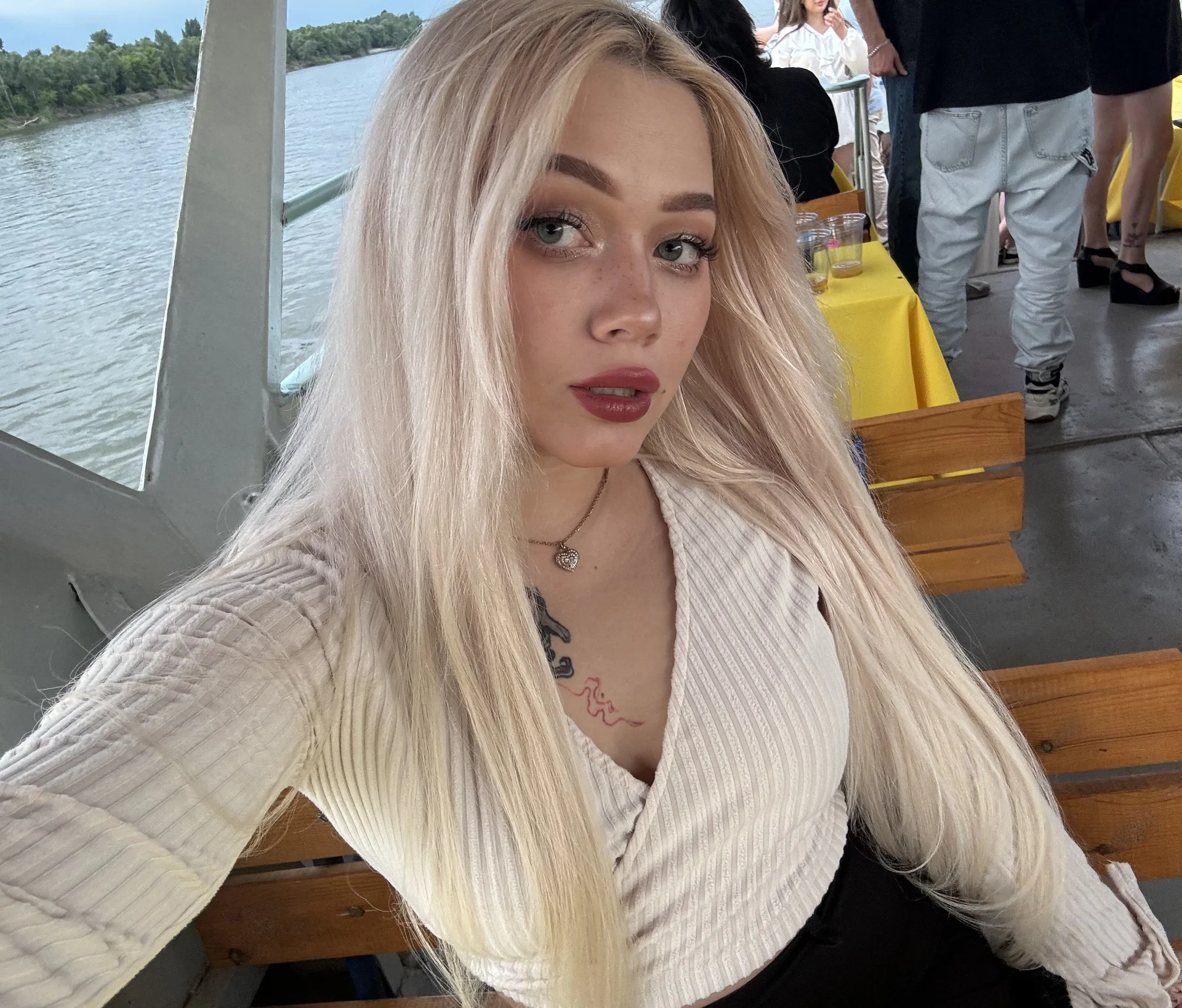 XXX Porn Photo of Nude lucyirl 3