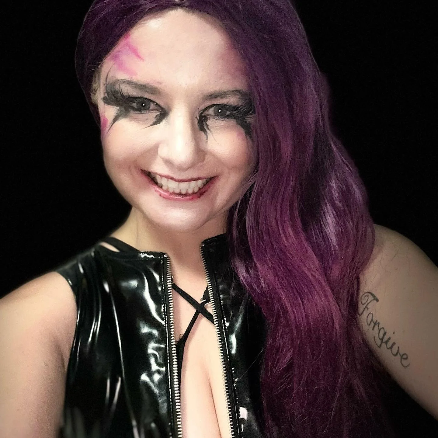 XXX Porn Photo of Nude QueenCrazyCrystal 16