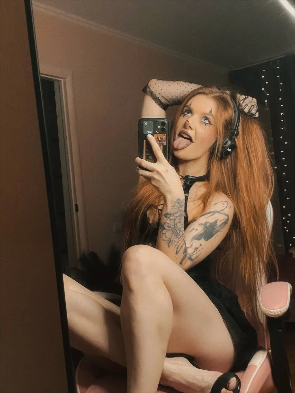 XXX Porn Photo of Nude Jane_Paws 101