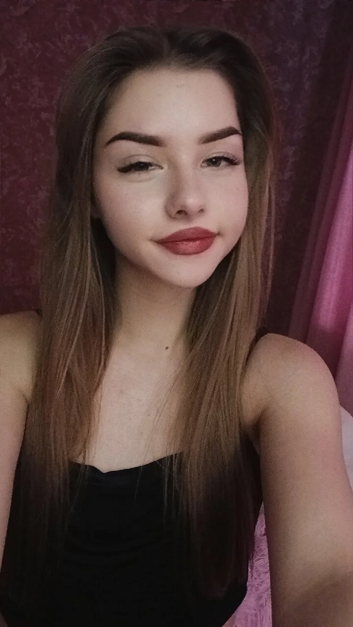 XXX Porn Photo of Nude BitterPeach 18