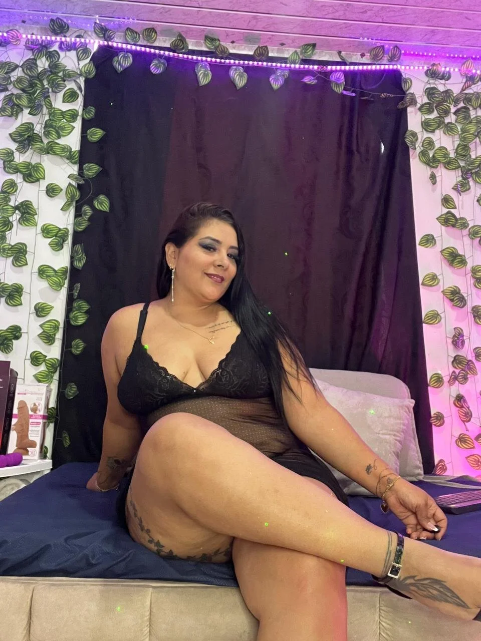 XXX Porn Photo of Nude brunaroyale 24