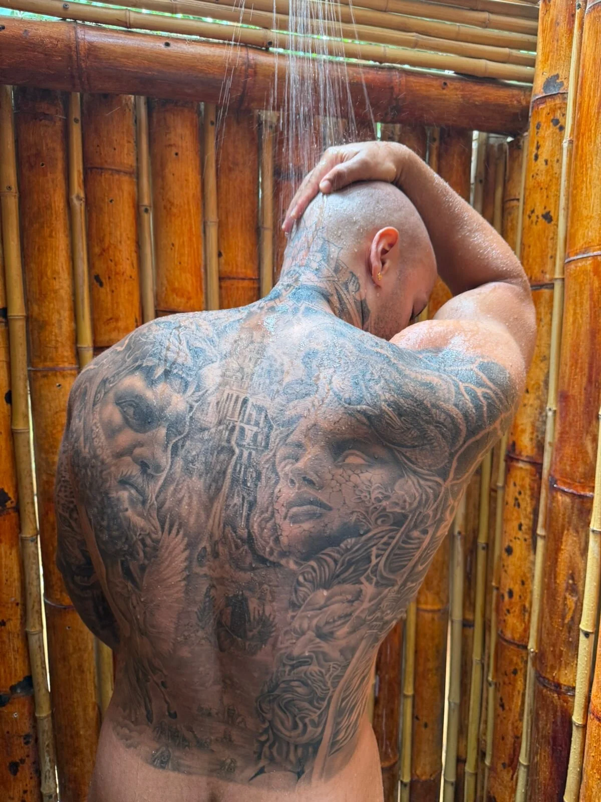 XXX Porn Photo of Nude dereckgreen 34
