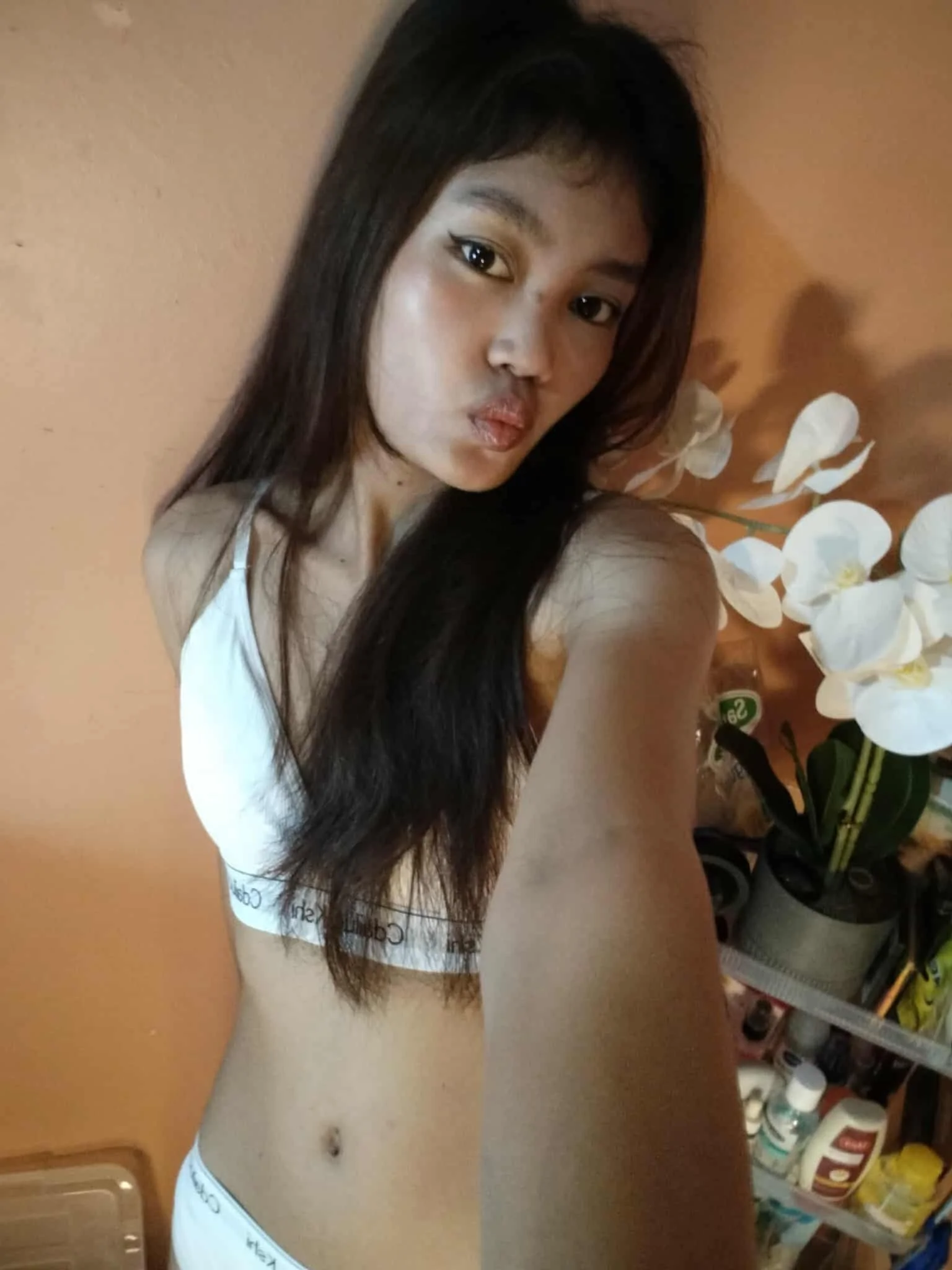 skinny_gracie
