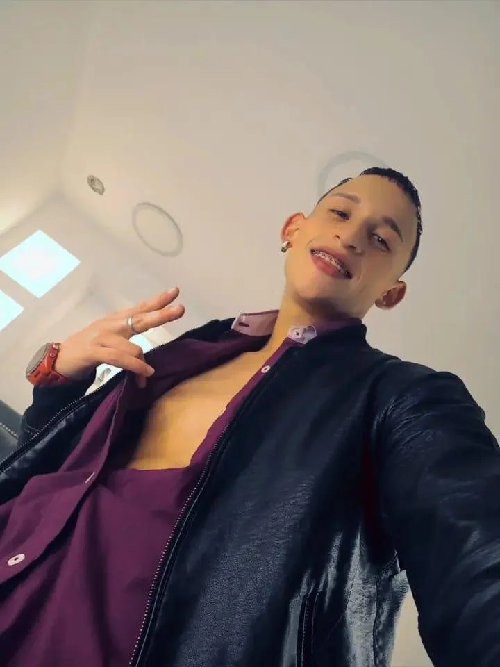 XXX Porn Photo of Nude Masterblue_hot 8
