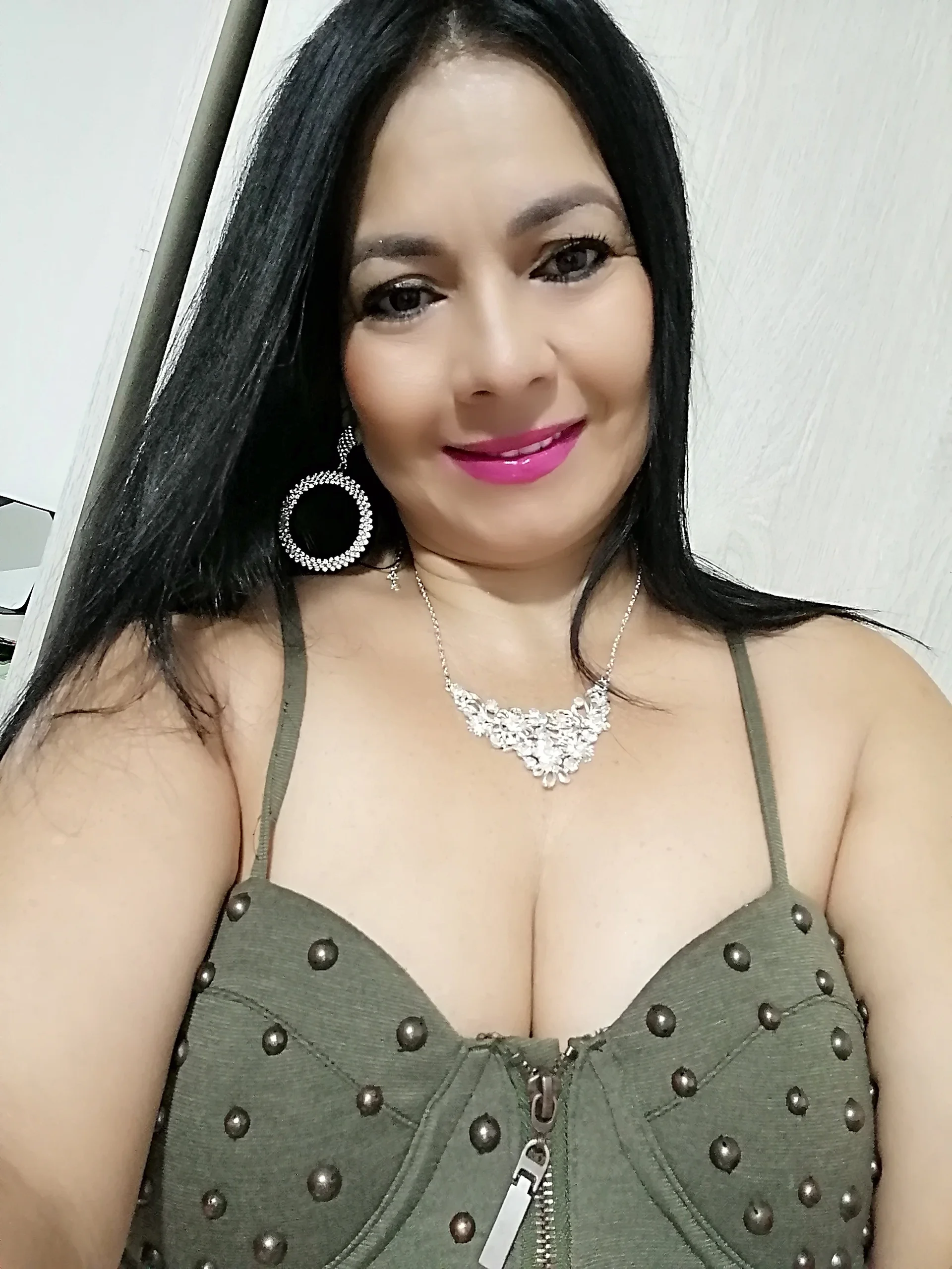 XXX Porn Photo of Nude lindaesmeralda 32